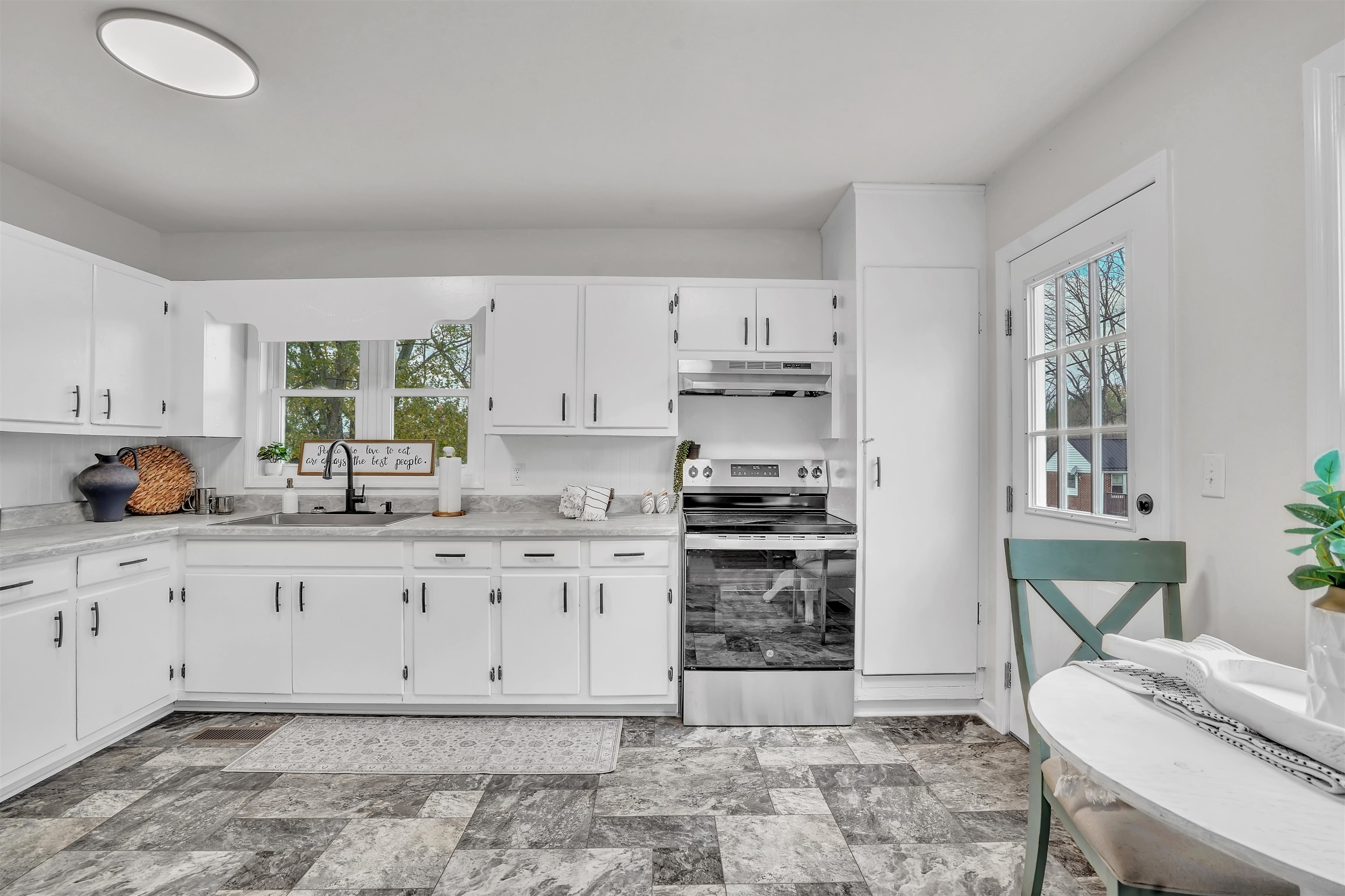 1125 Peppers Ferry Road Pulaski VA 24301