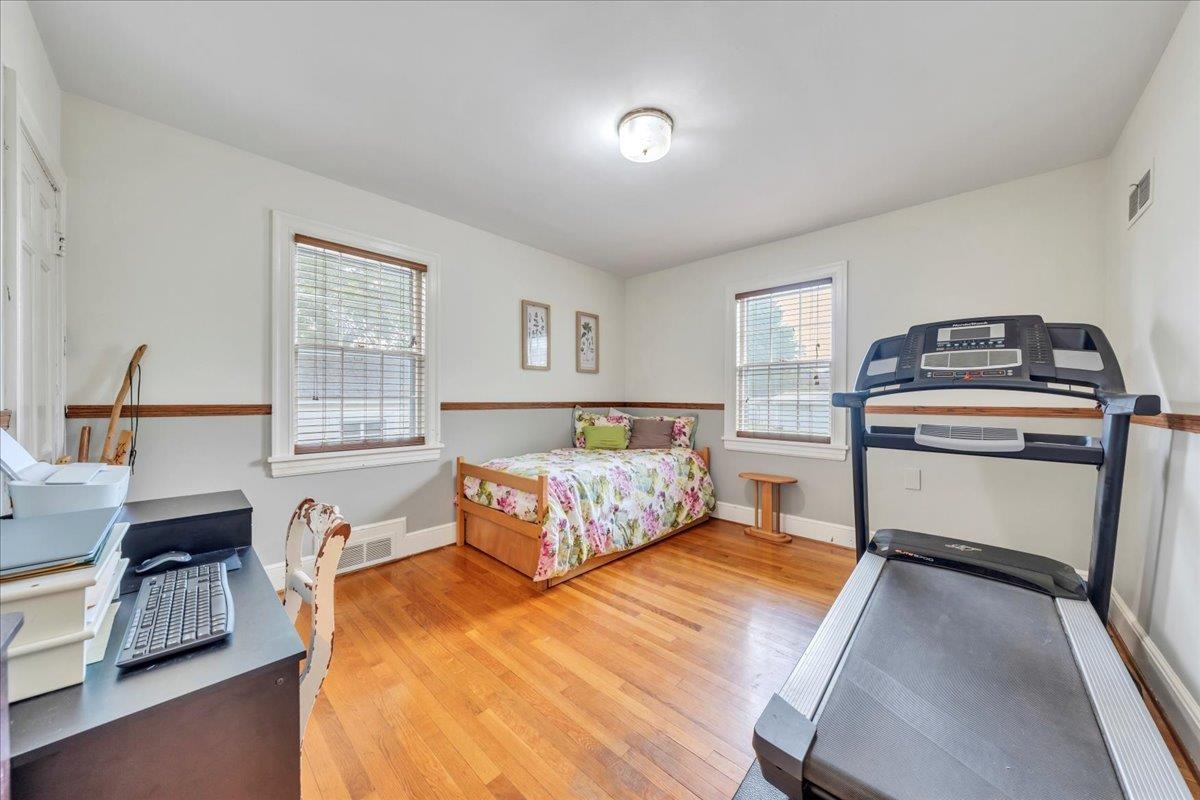 3240 Fleming Avenue NW Roanoke VA 24012