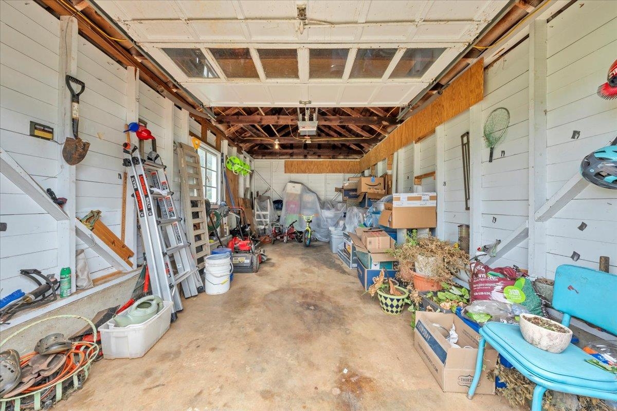 3240 Fleming Avenue NW Roanoke VA 24012