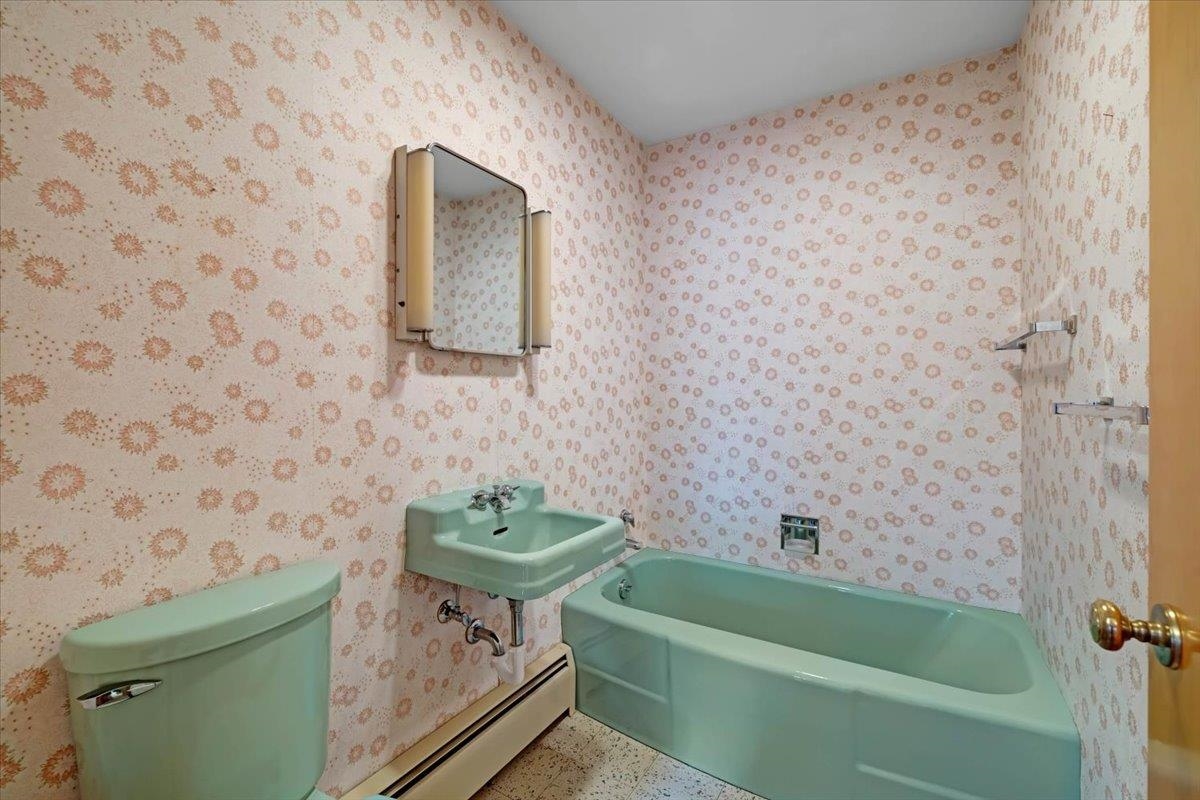 1004 Kentwood Drive Blacksburg VA 24060