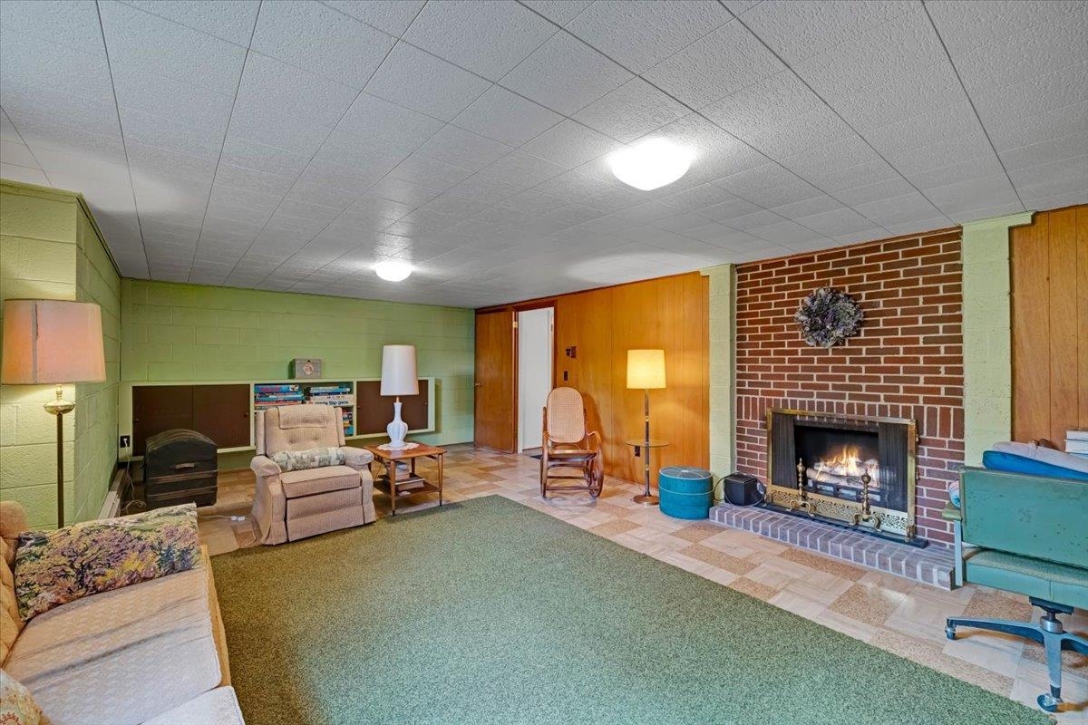 1004 Kentwood Drive Blacksburg VA 24060