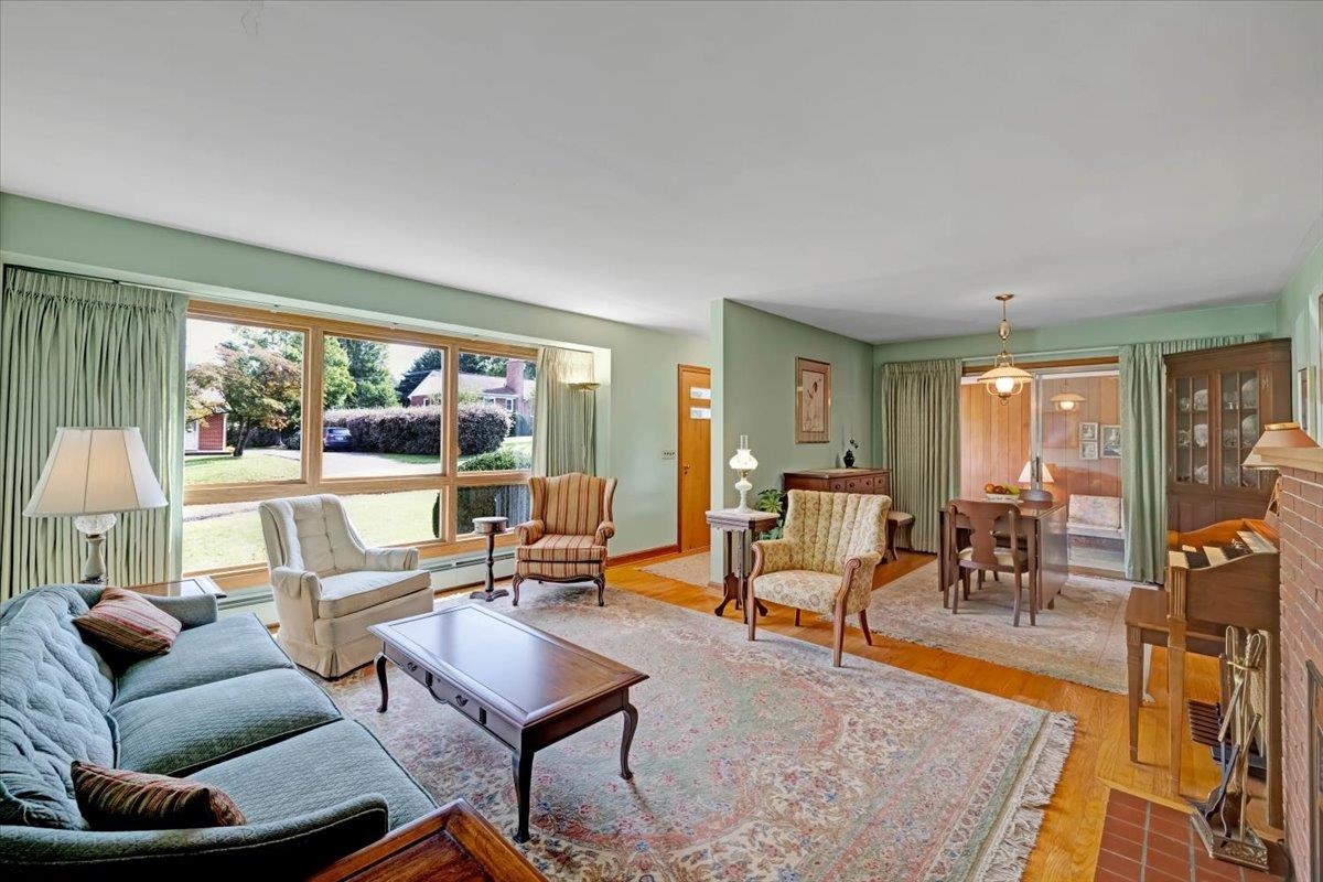 1004 Kentwood Drive Blacksburg VA 24060