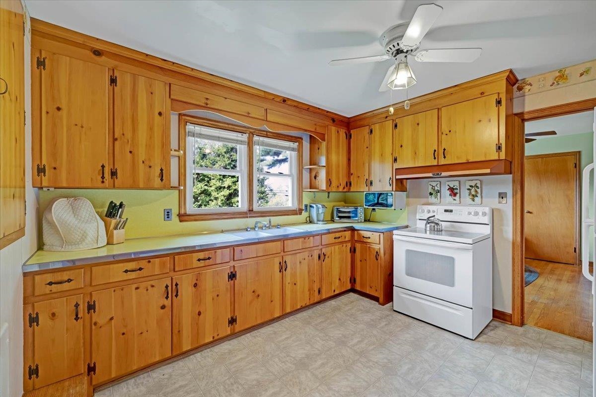 1004 Kentwood Drive Blacksburg VA 24060