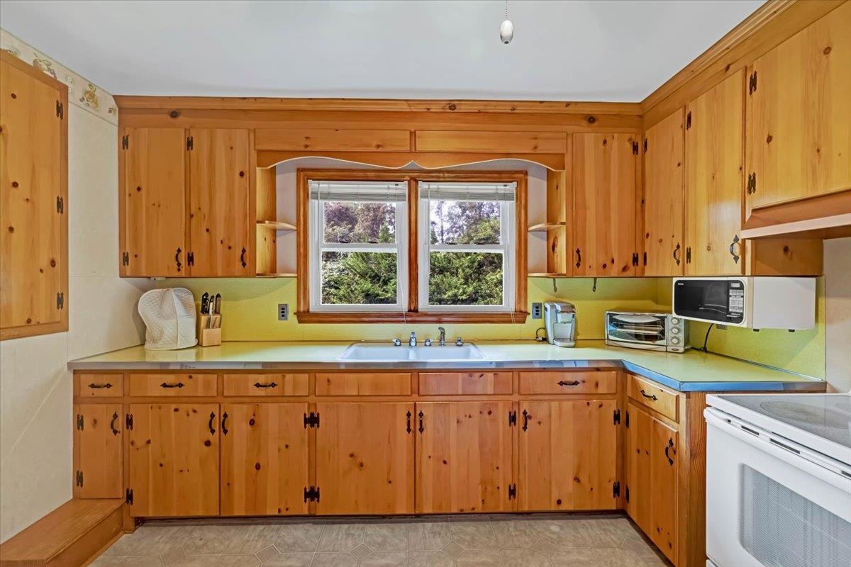 1004 Kentwood Drive Blacksburg VA 24060