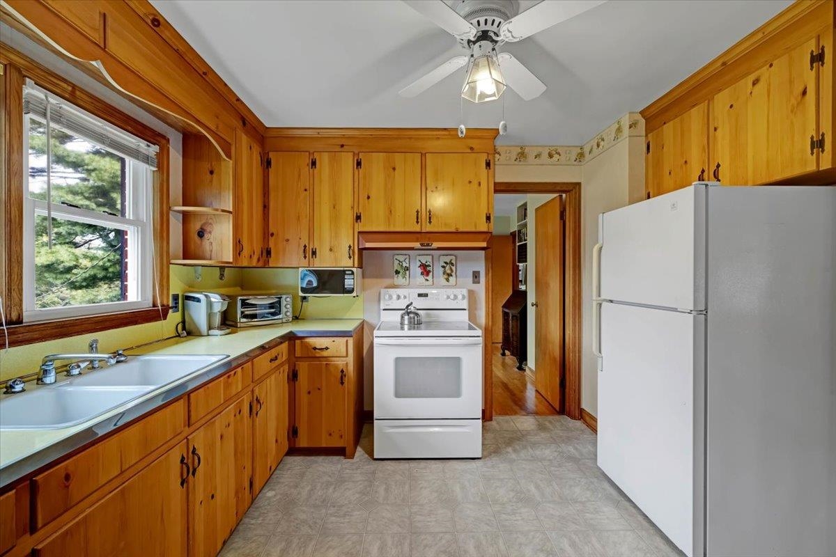 1004 Kentwood Drive Blacksburg VA 24060