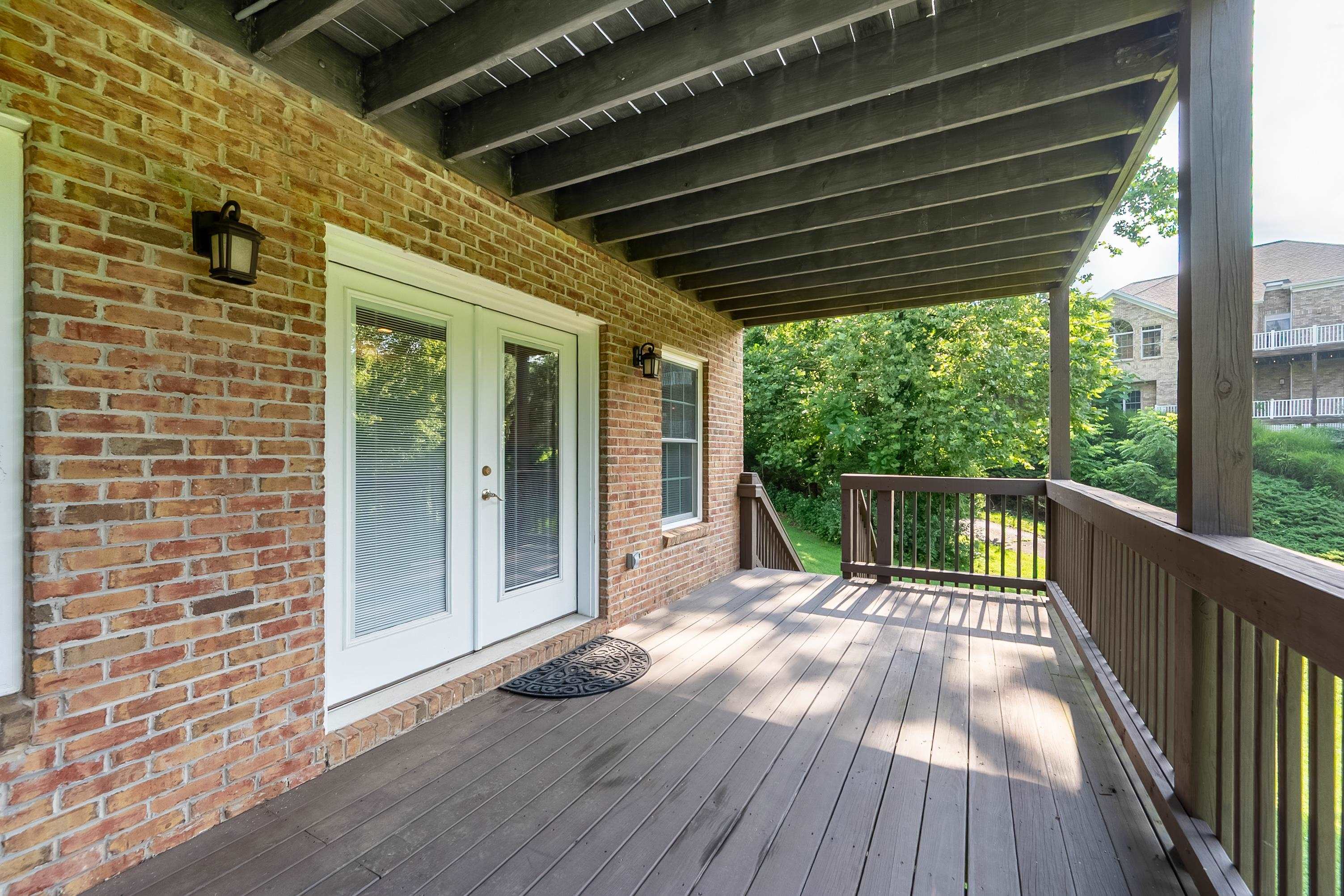 205 Ridge Lane Radford VA 24141