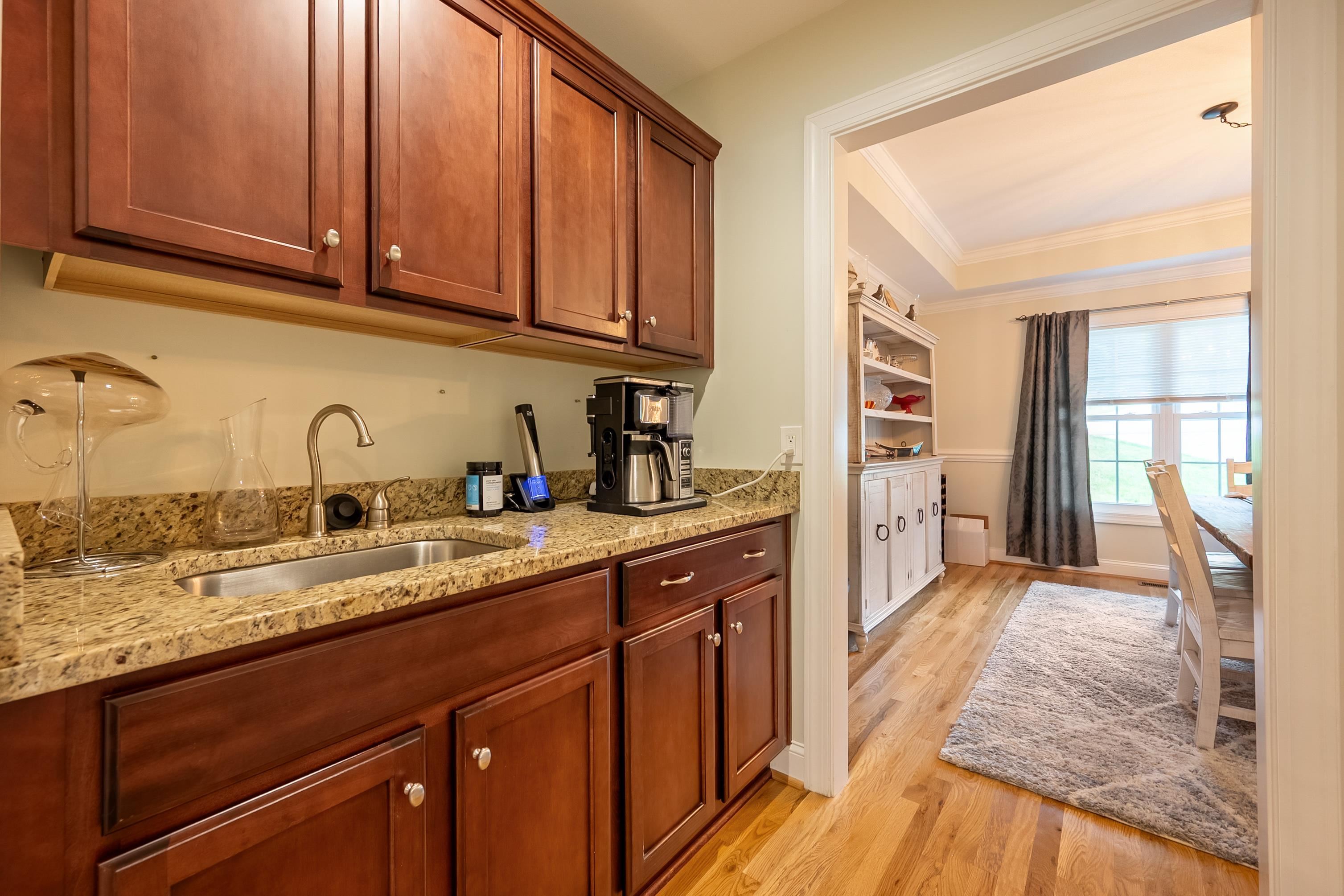 205 Ridge Lane Radford VA 24141