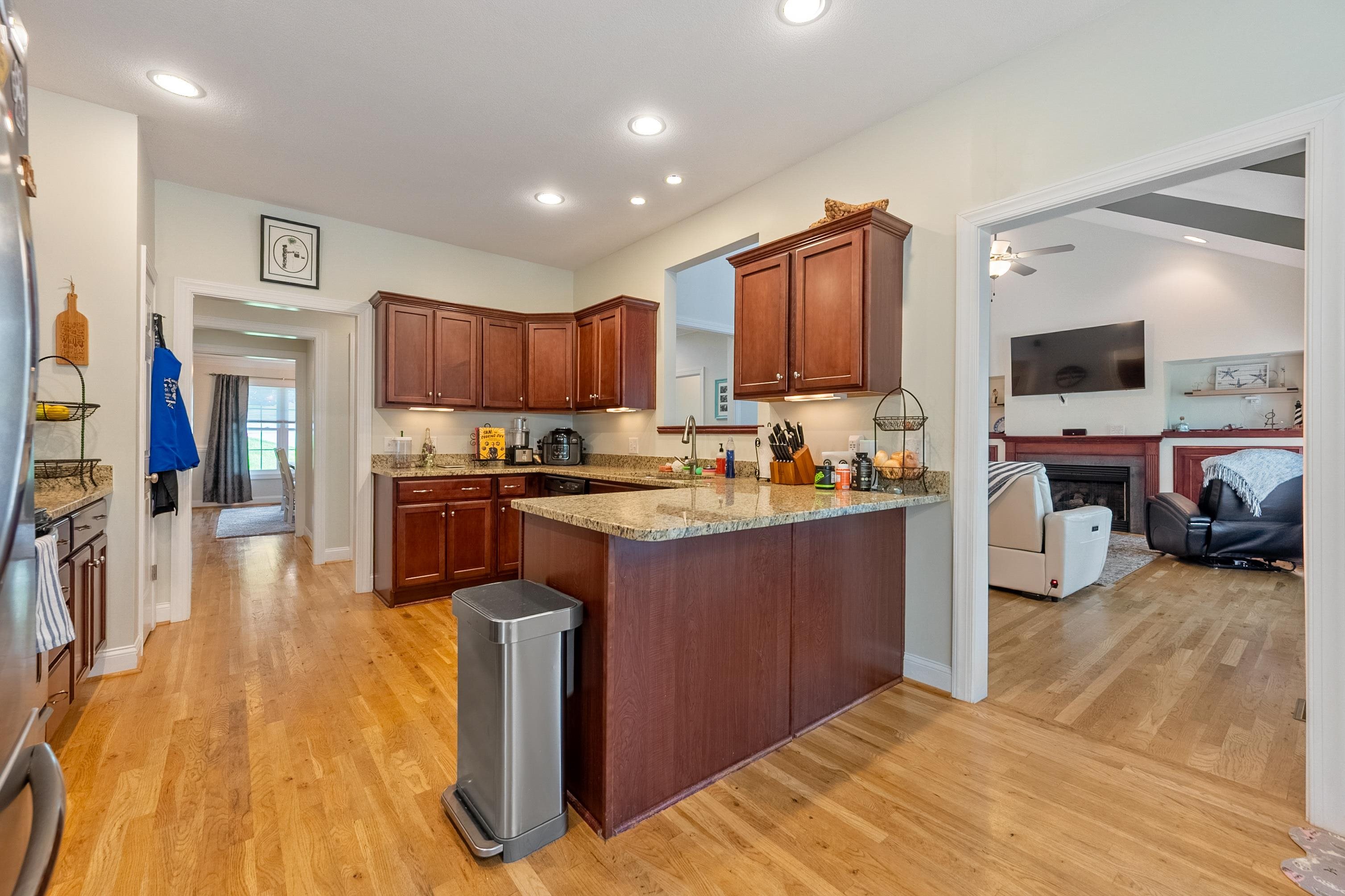 205 Ridge Lane Radford VA 24141