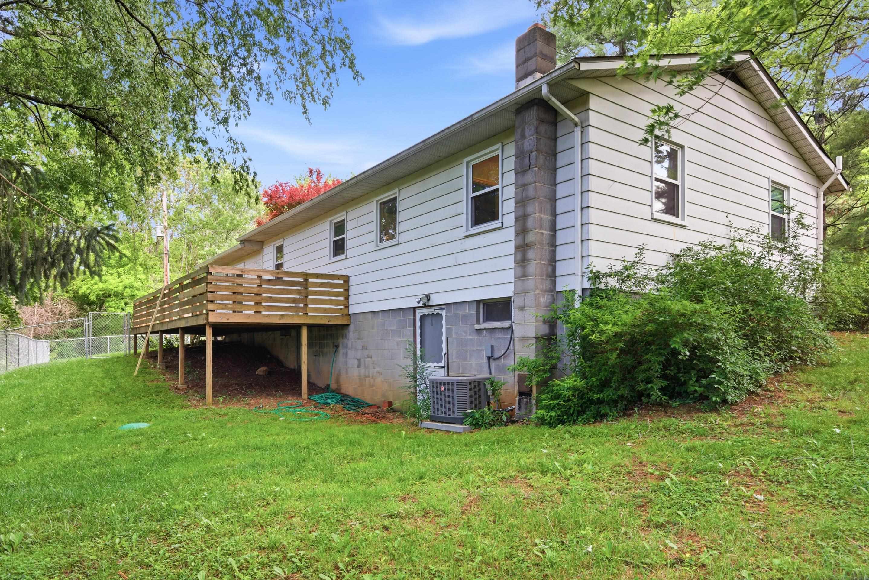 7747 Virginia Avenue Newport VA 24128