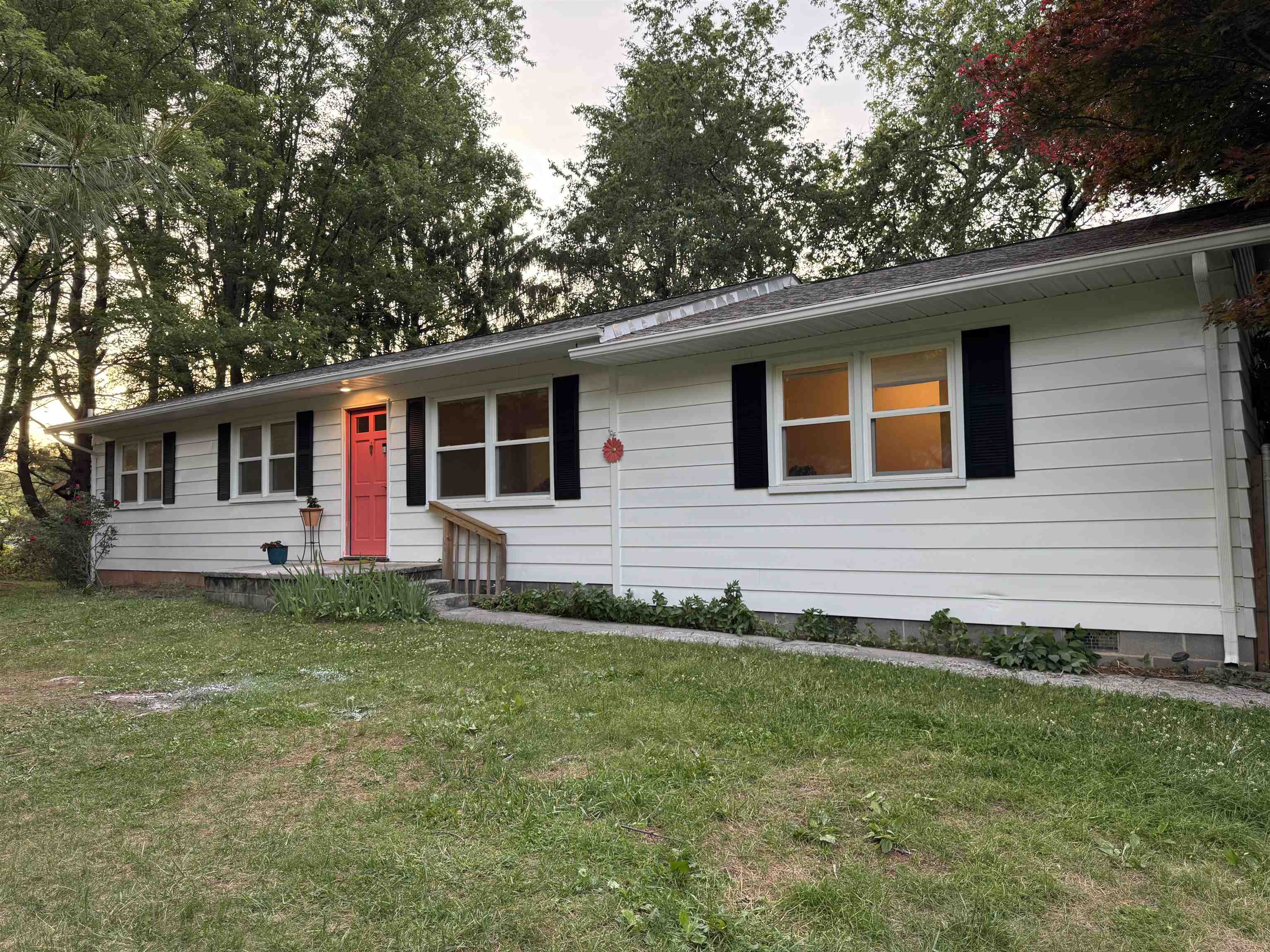 7747 Virginia Avenue Newport VA 24128