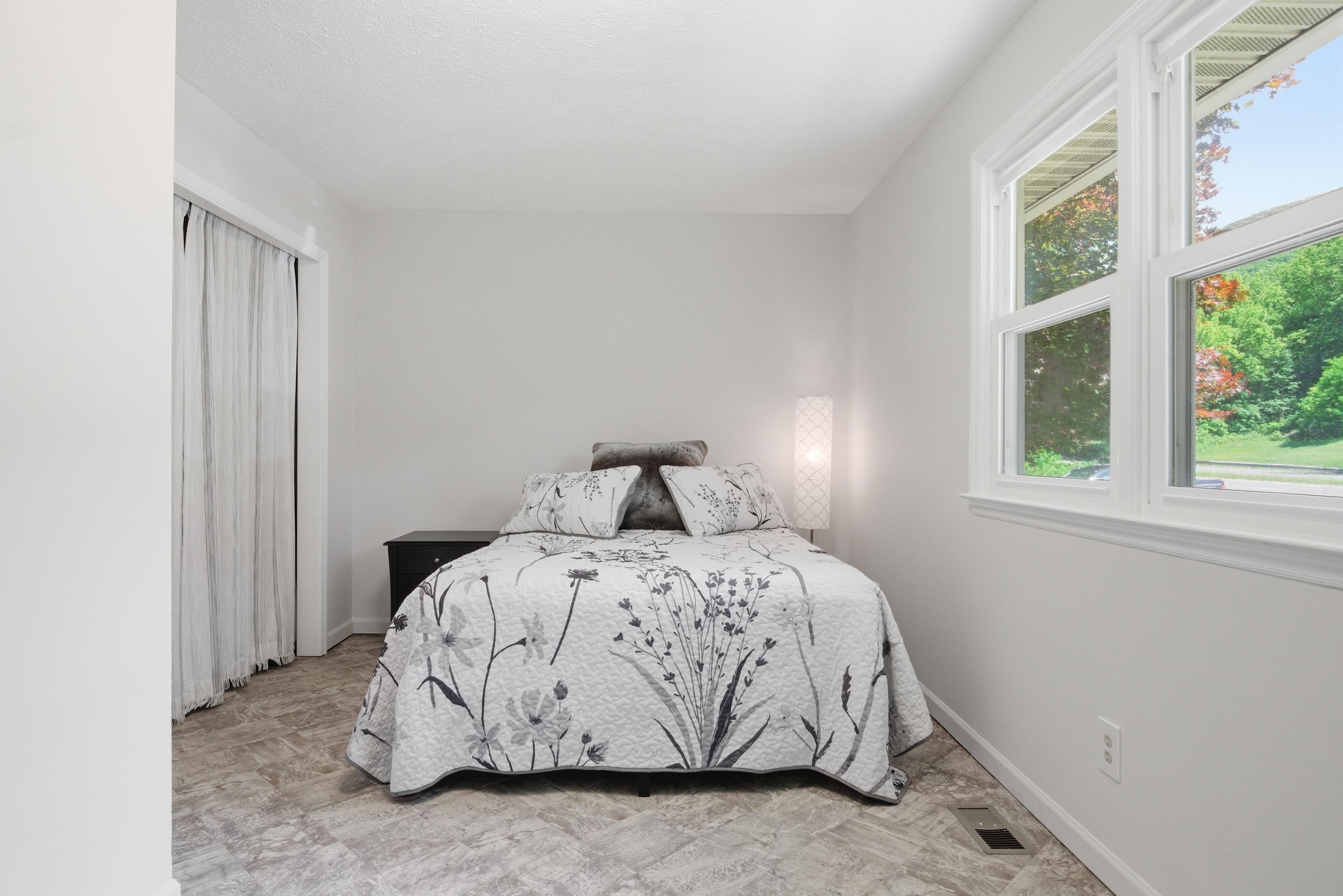 7747 Virginia Avenue Newport VA 24128