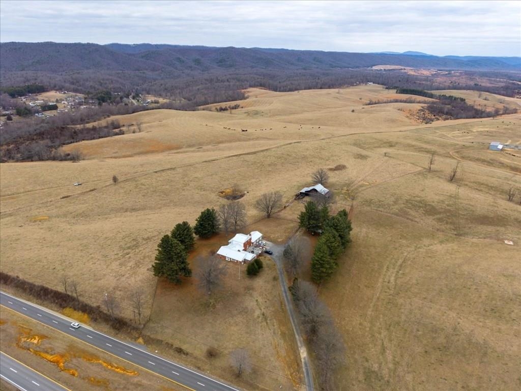 6560 Cleburne Boulevard SE Dublin VA 24084