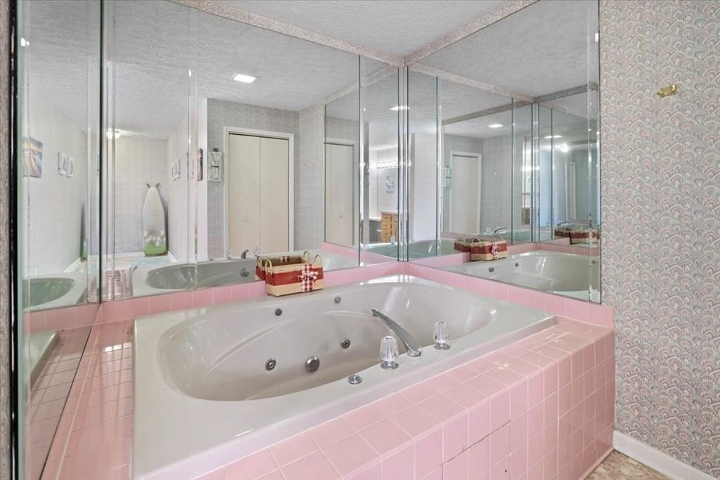 6560 Cleburne Boulevard SE Dublin VA 24084