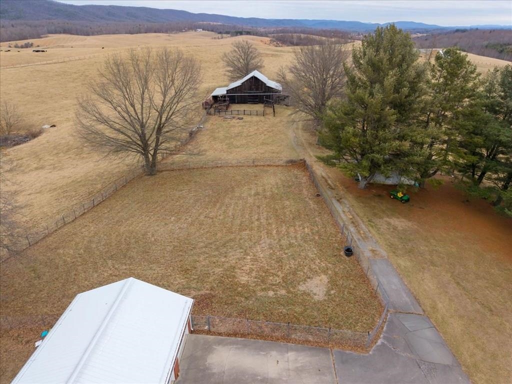 6560 Cleburne Boulevard SE Dublin VA 24084