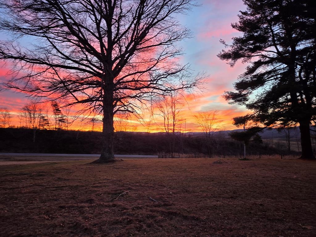 6560 Cleburne Boulevard SE Dublin VA 24084