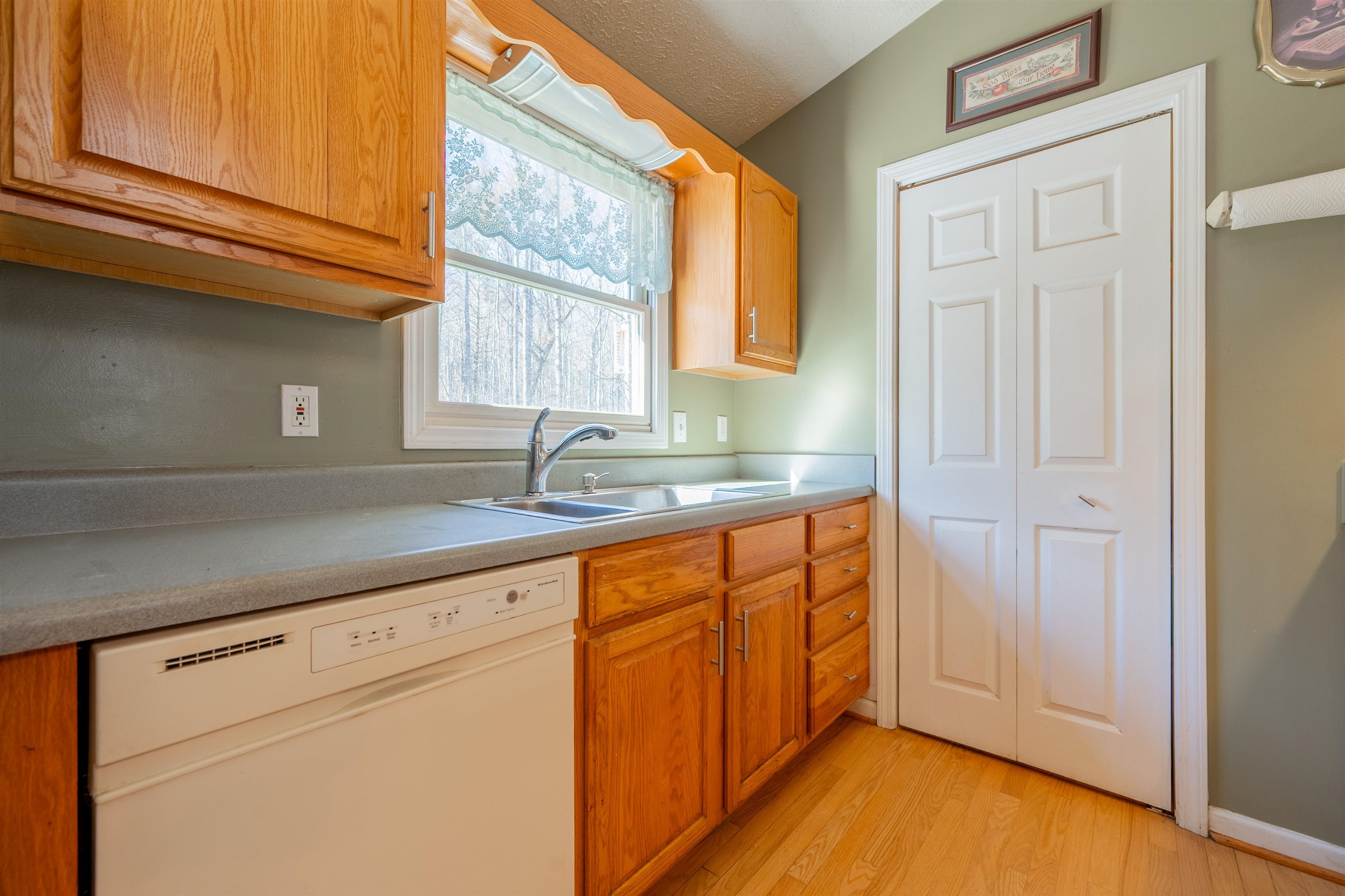 1126 Duncans Chapel Road Willis VA 24380