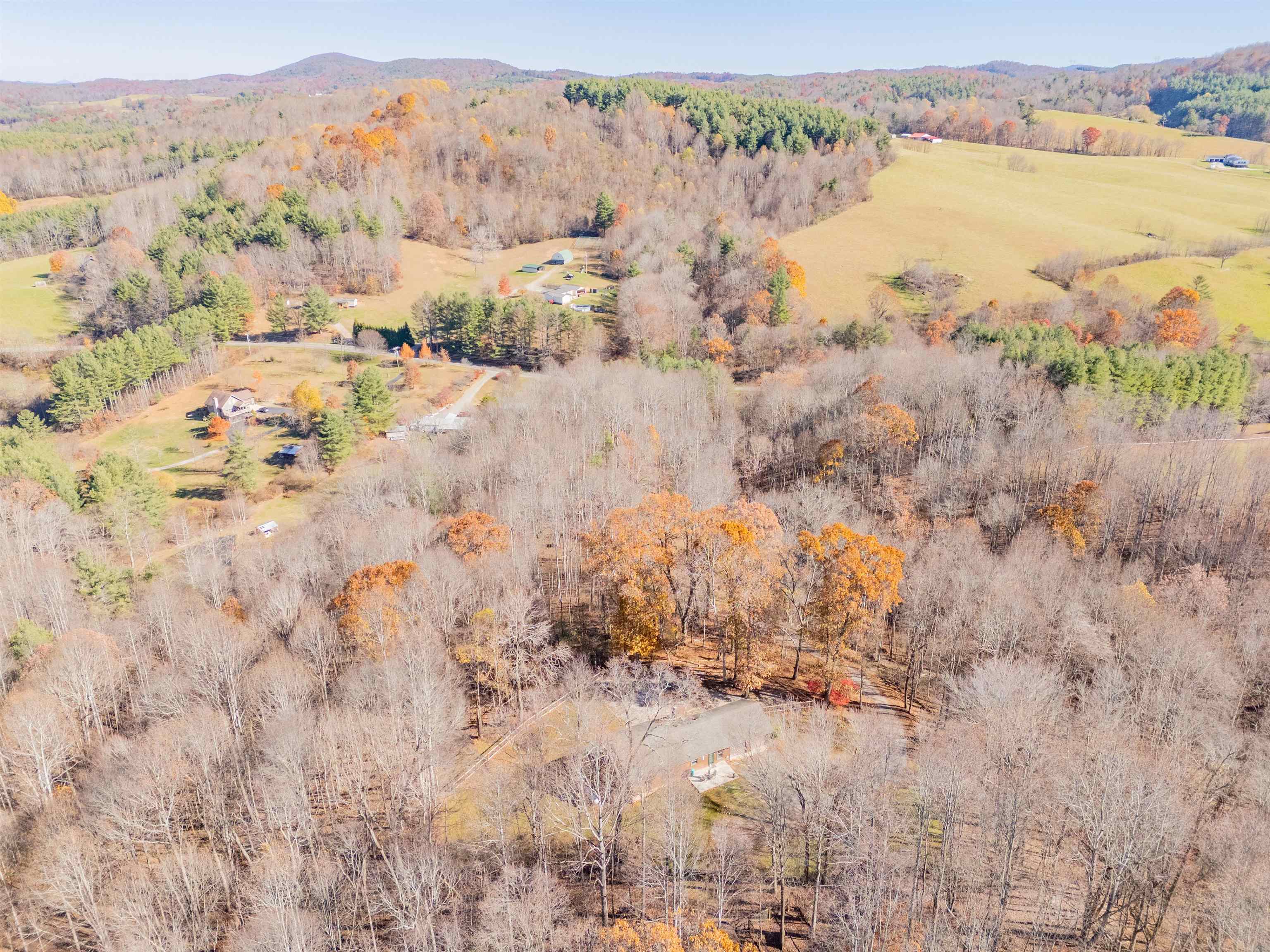 1126 Duncans Chapel Road Willis VA 24380