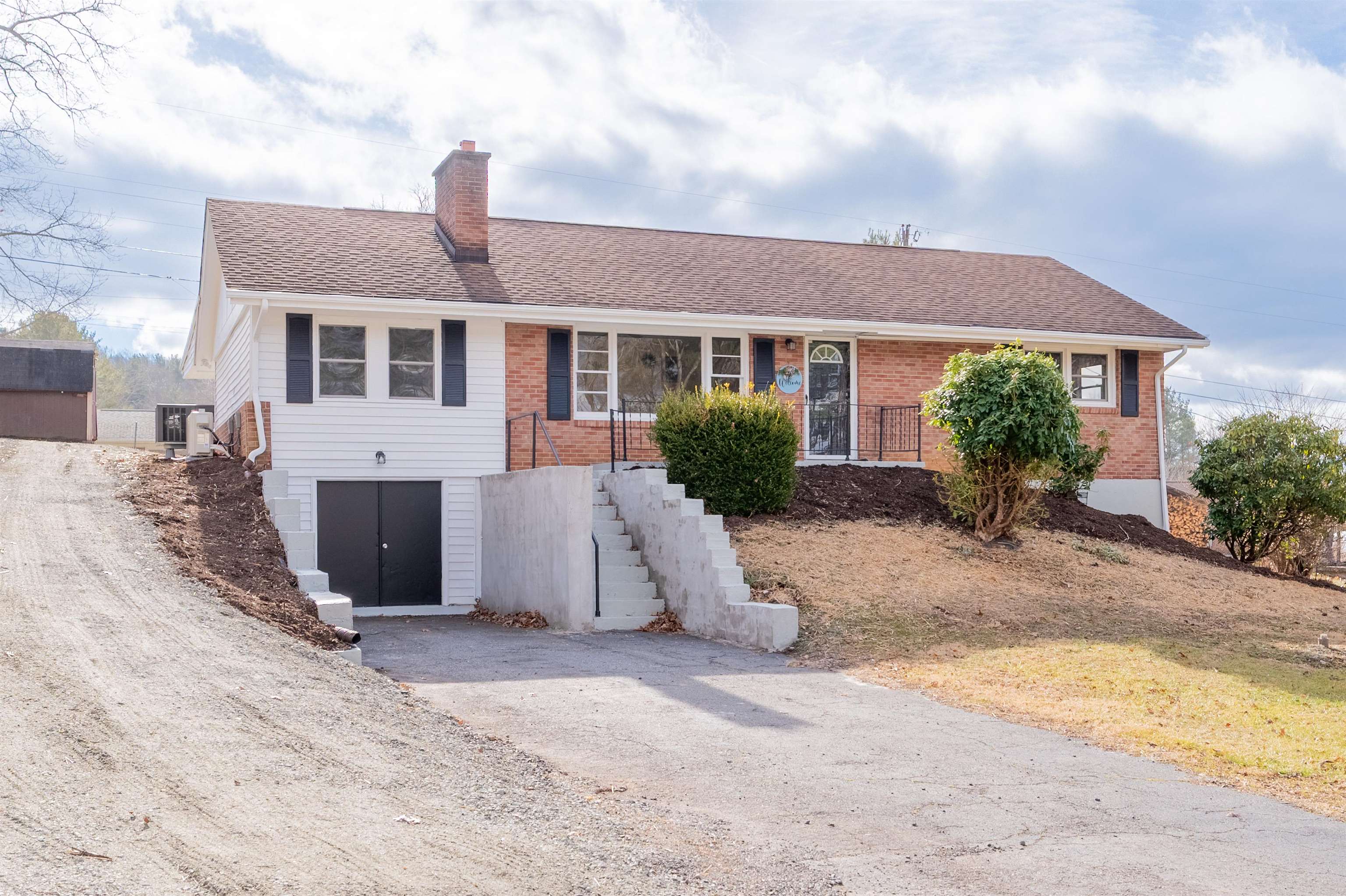 109 Robinhood Road Galax VA 24333