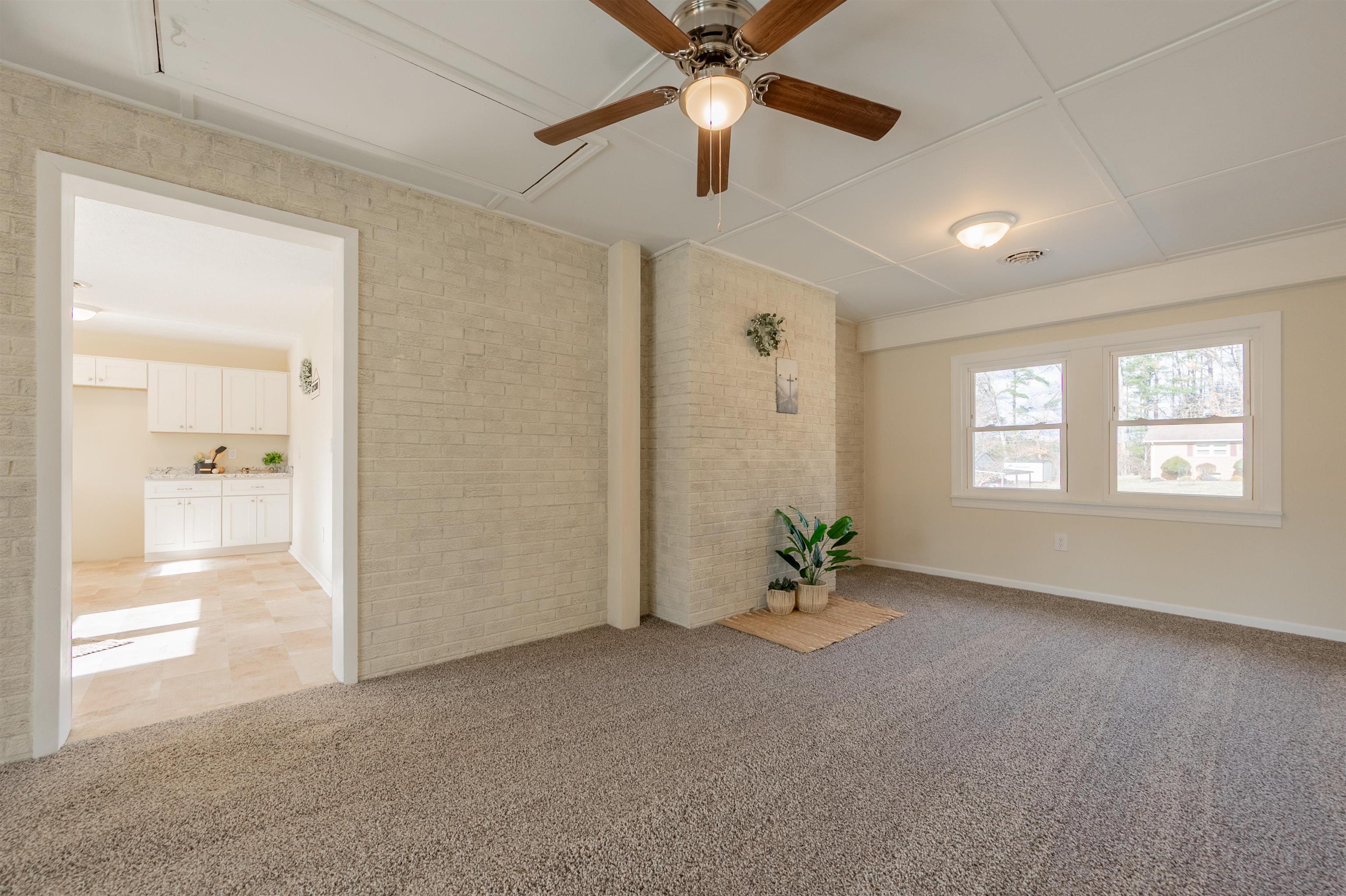 109 Robinhood Road Galax VA 24333