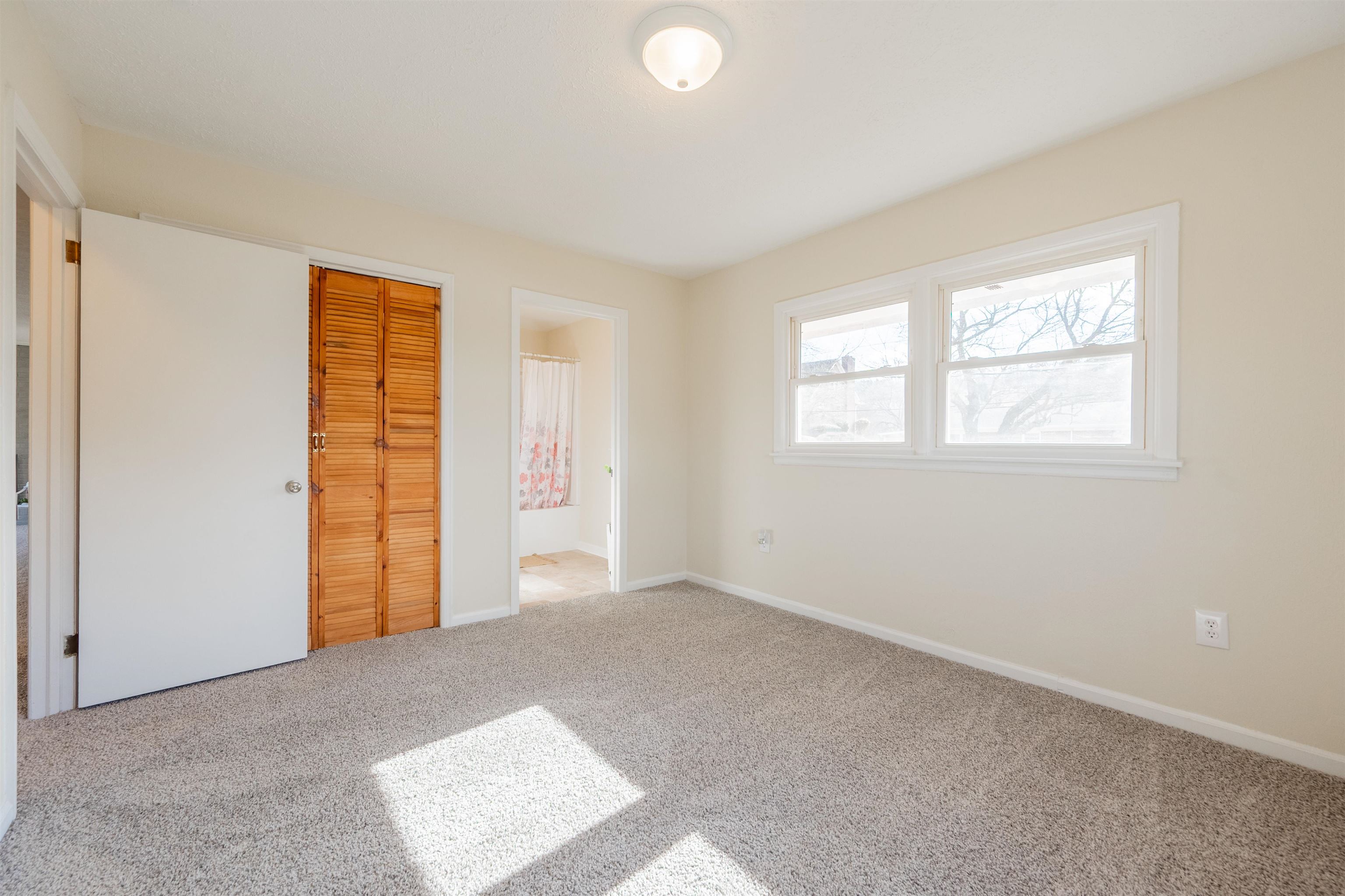 109 Robinhood Road Galax VA 24333