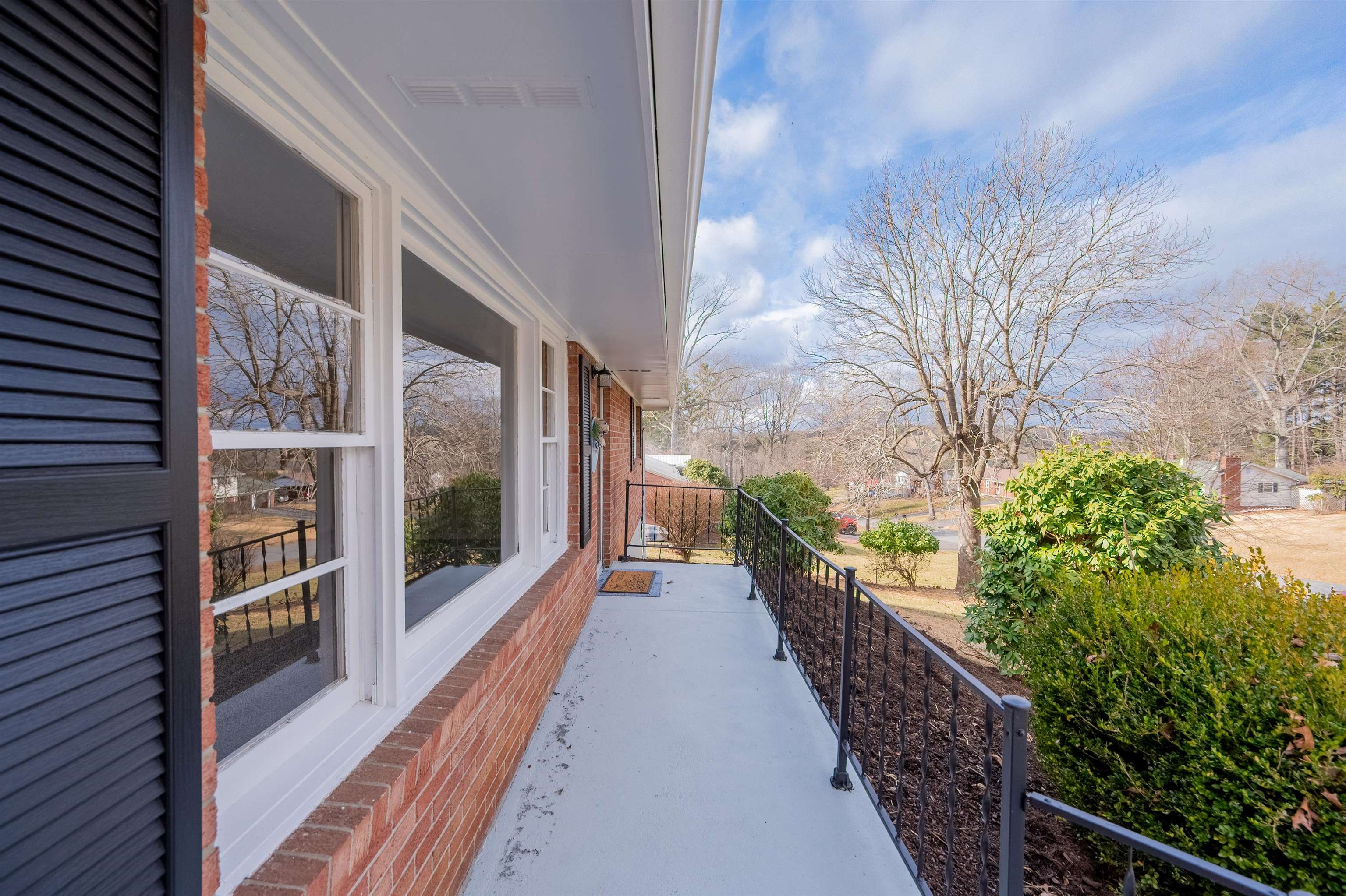 109 Robinhood Road Galax VA 24333