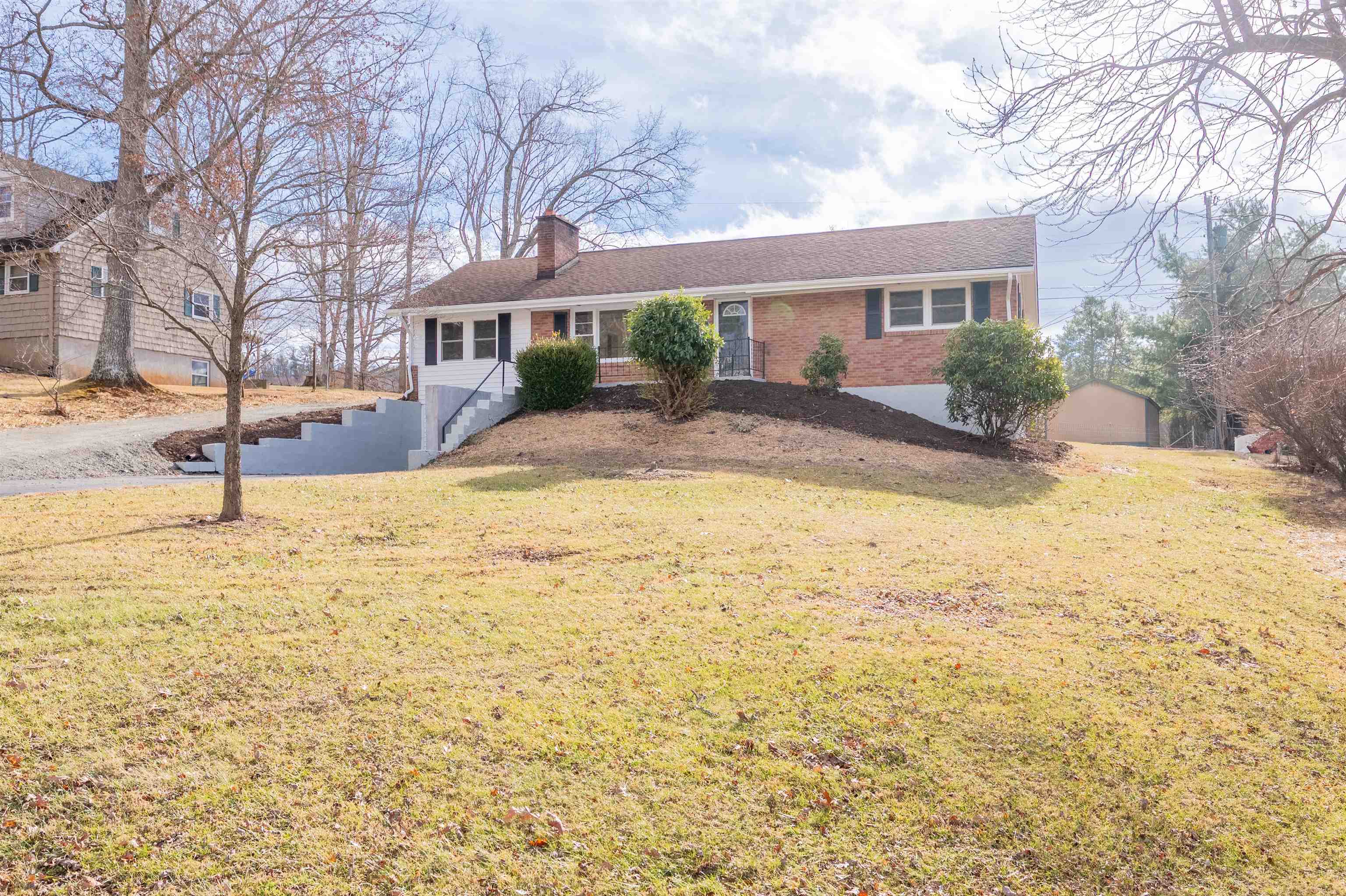 109 Robinhood Road Galax VA 24333