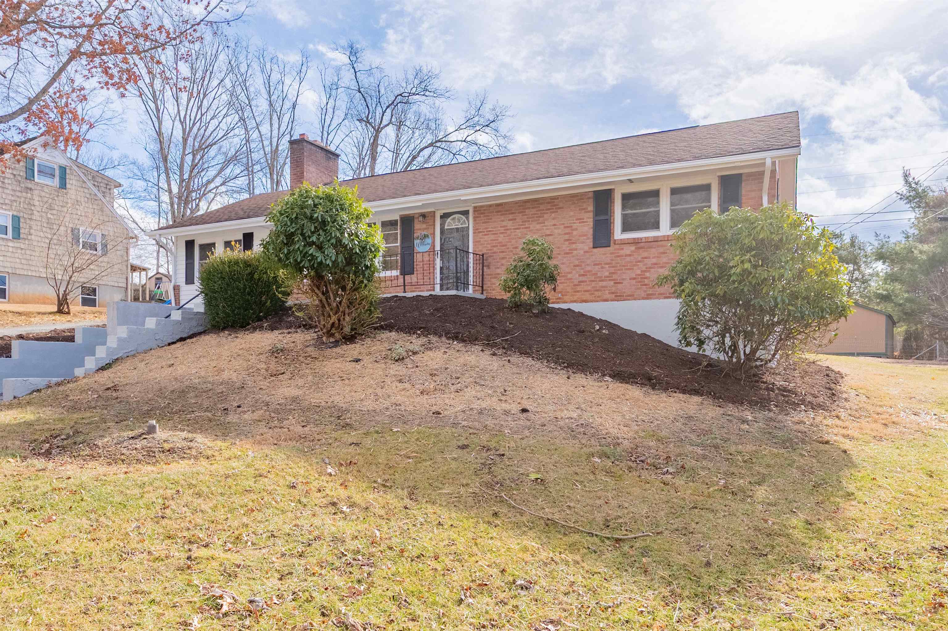 109 Robinhood Road Galax VA 24333