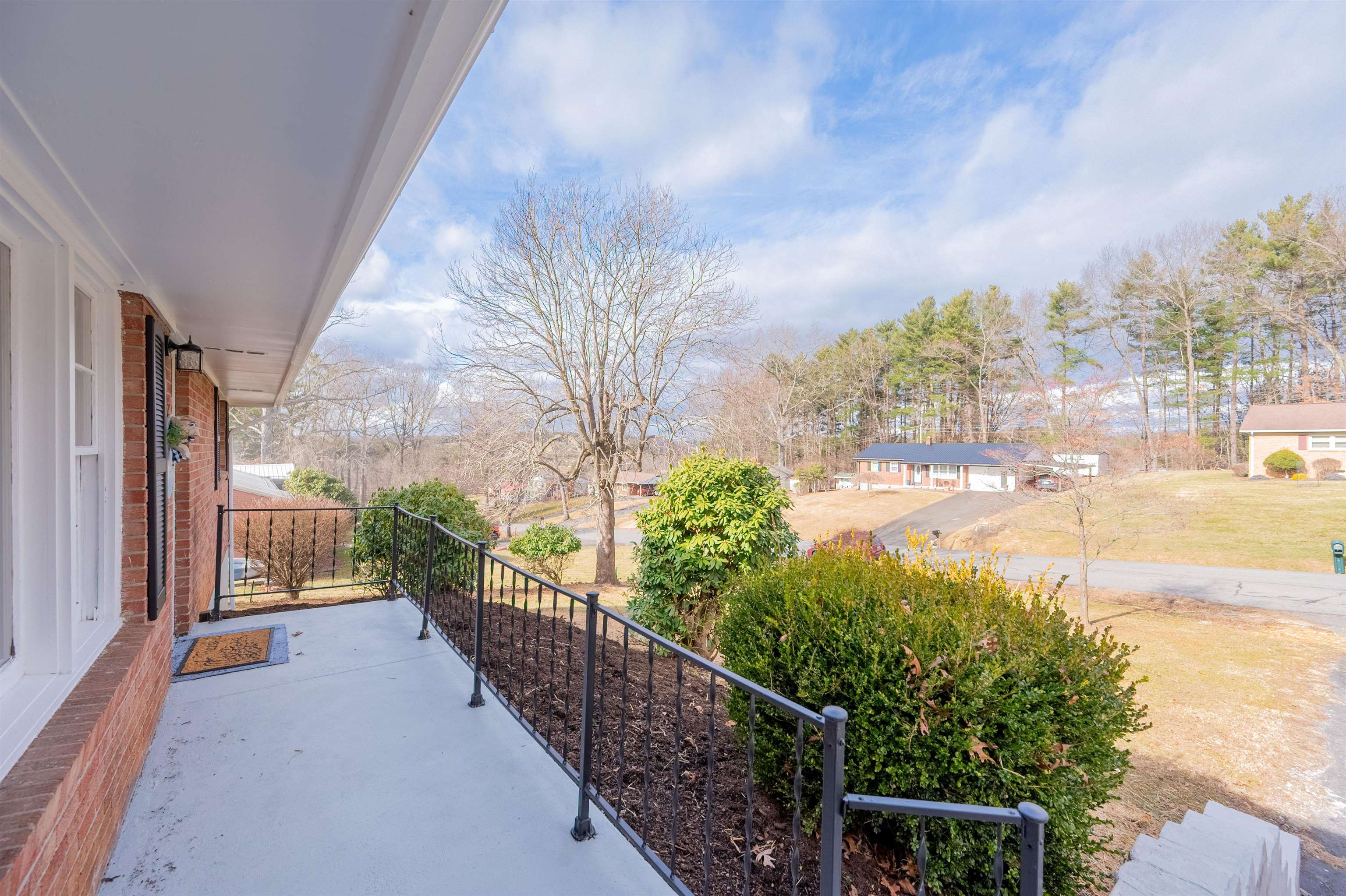 109 Robinhood Road Galax VA 24333