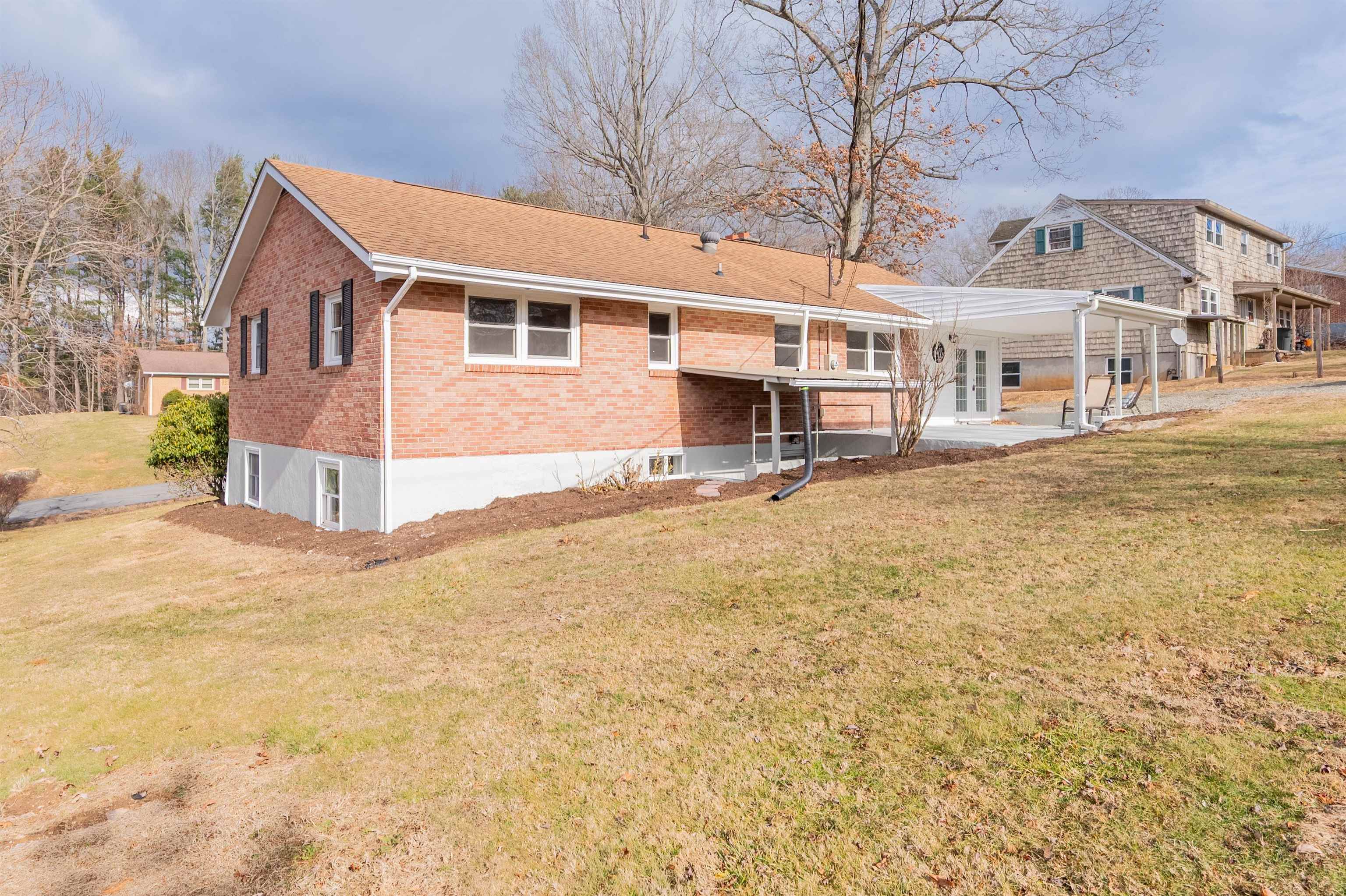 109 Robinhood Road Galax VA 24333