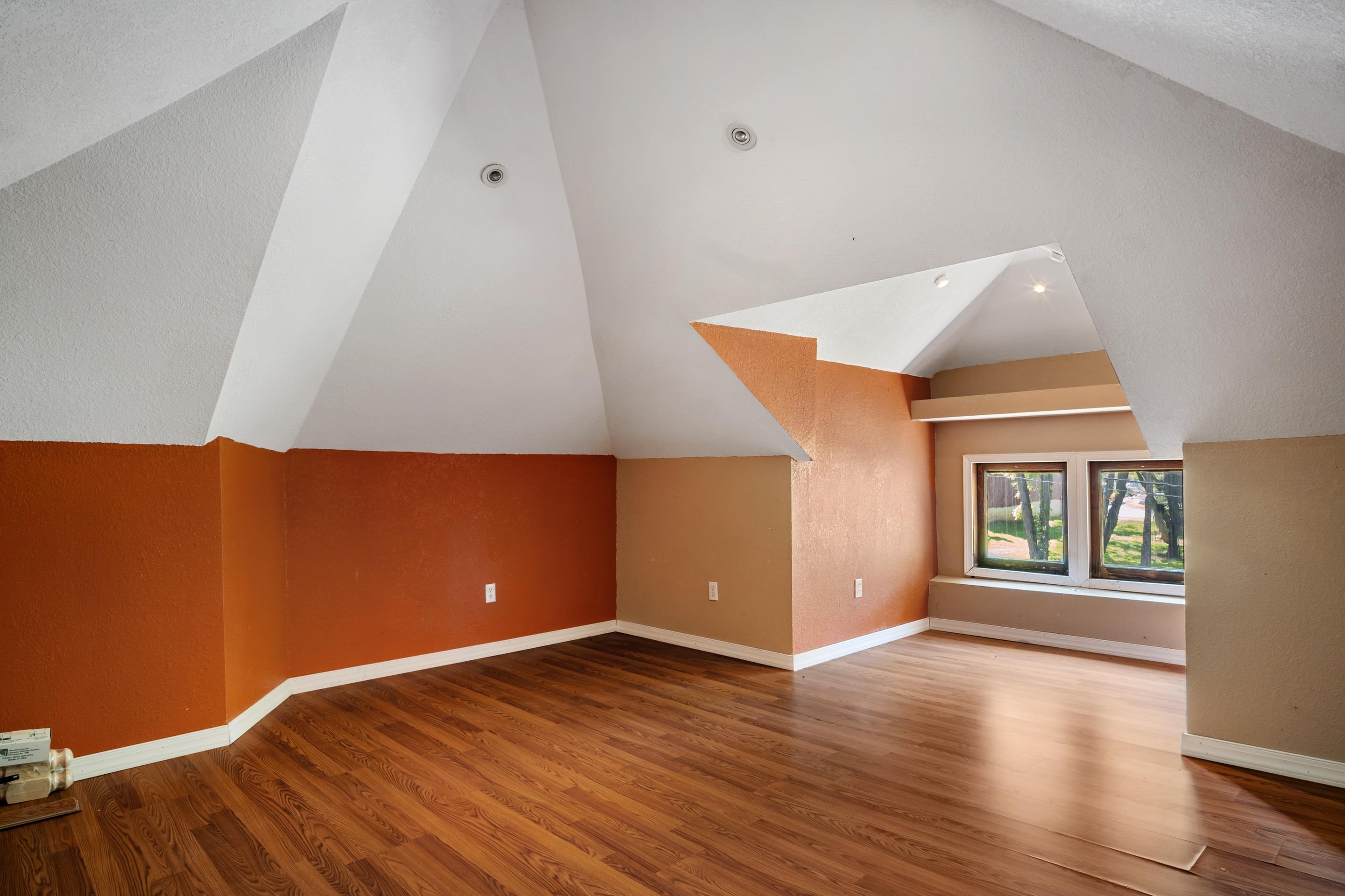 818 Second Street Radford VA 24141