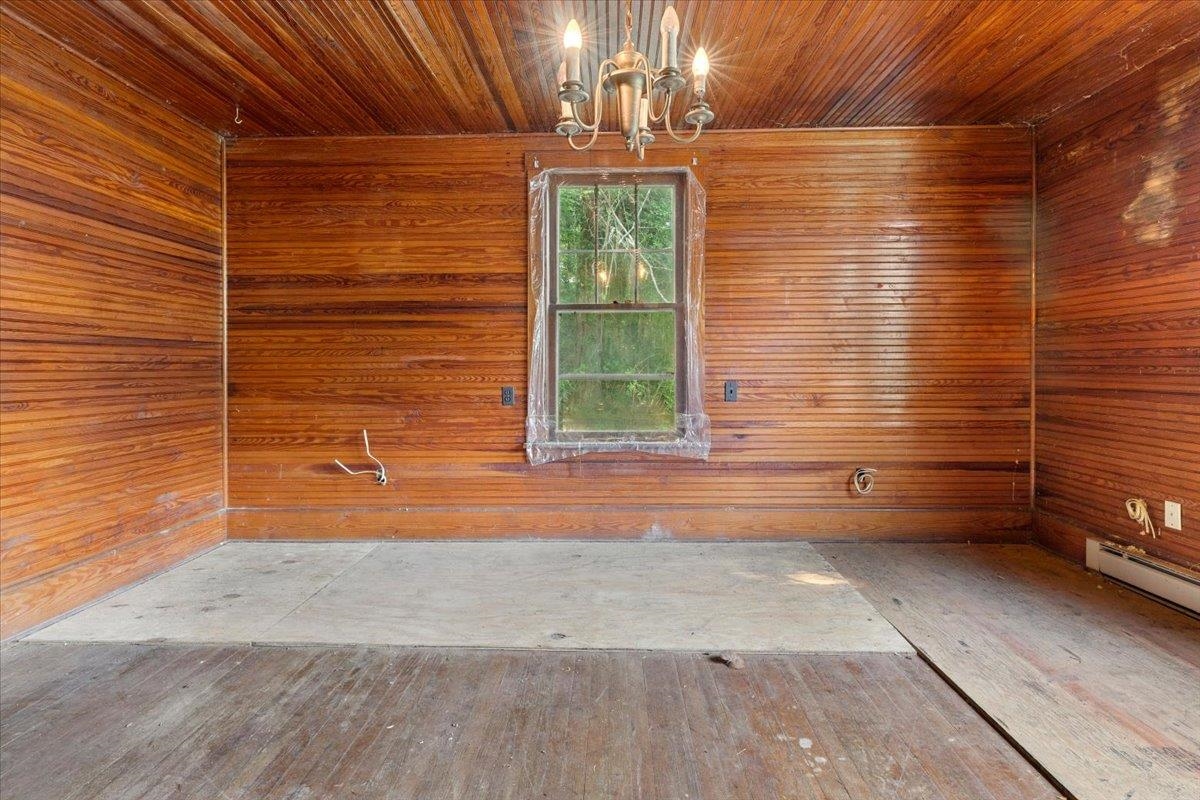407 Graysville Road Copper Hill VA 24079