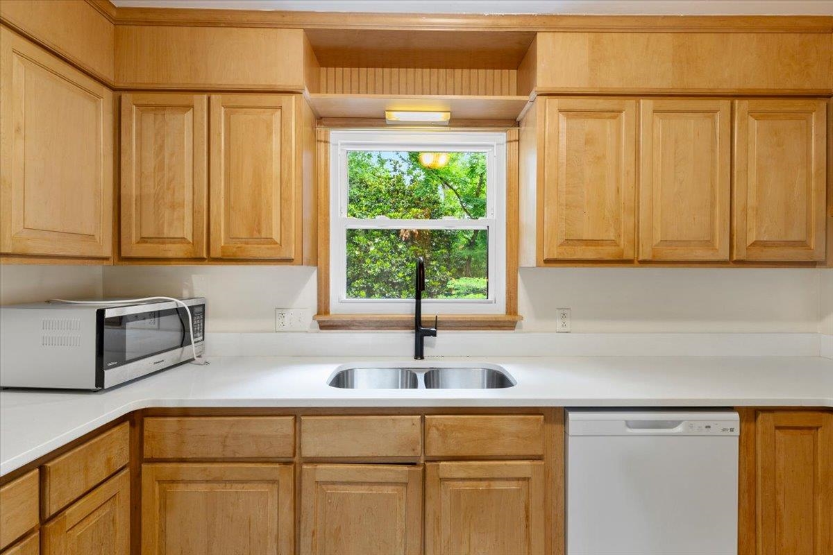 401 Stonegate Drive Blacksburg VA 24060
