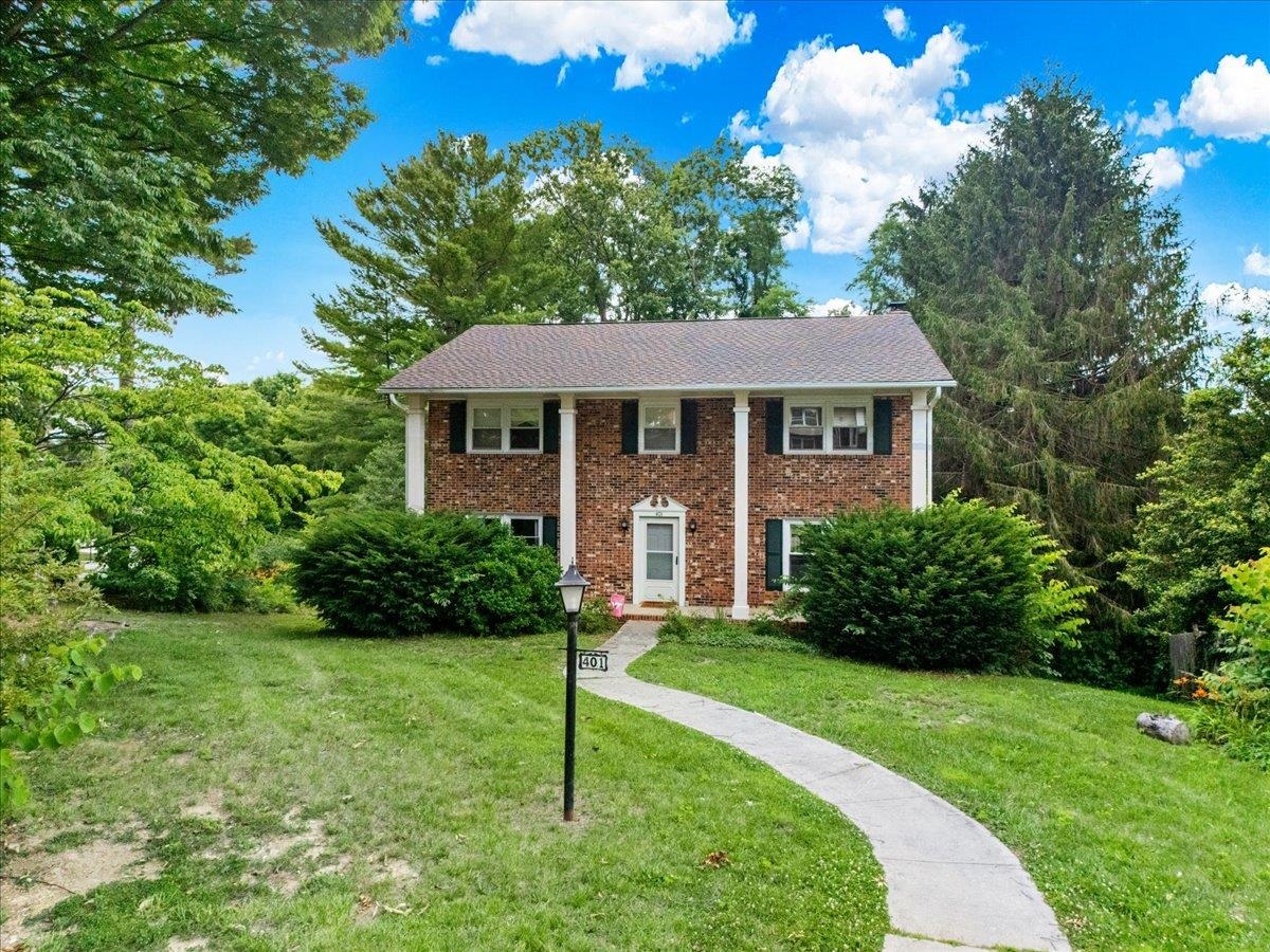 401 Stonegate Drive Blacksburg VA 24060