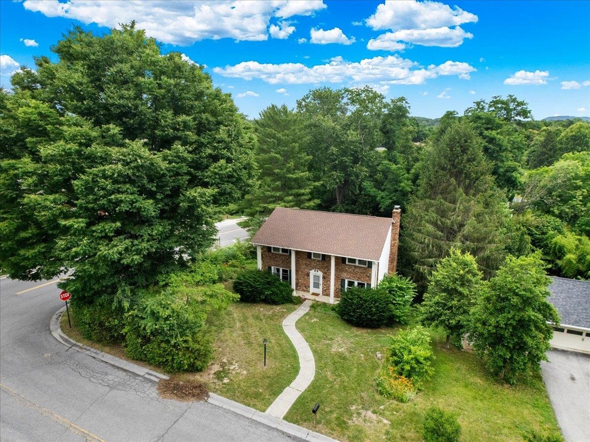 401 Stonegate Drive Blacksburg VA 24060