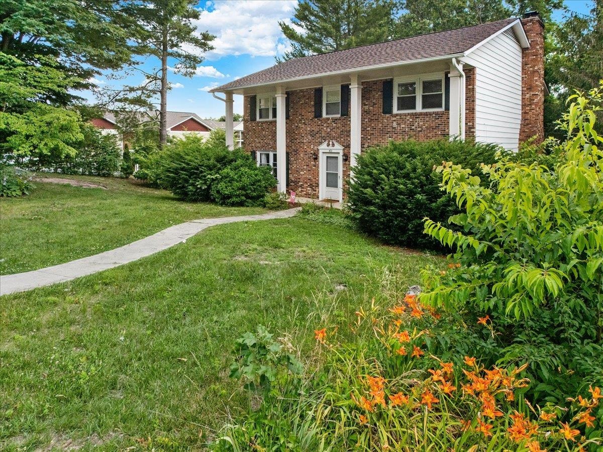 401 Stonegate Drive Blacksburg VA 24060