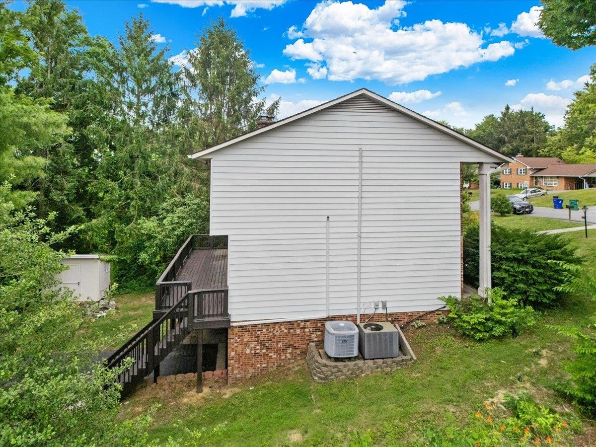 401 Stonegate Drive Blacksburg VA 24060