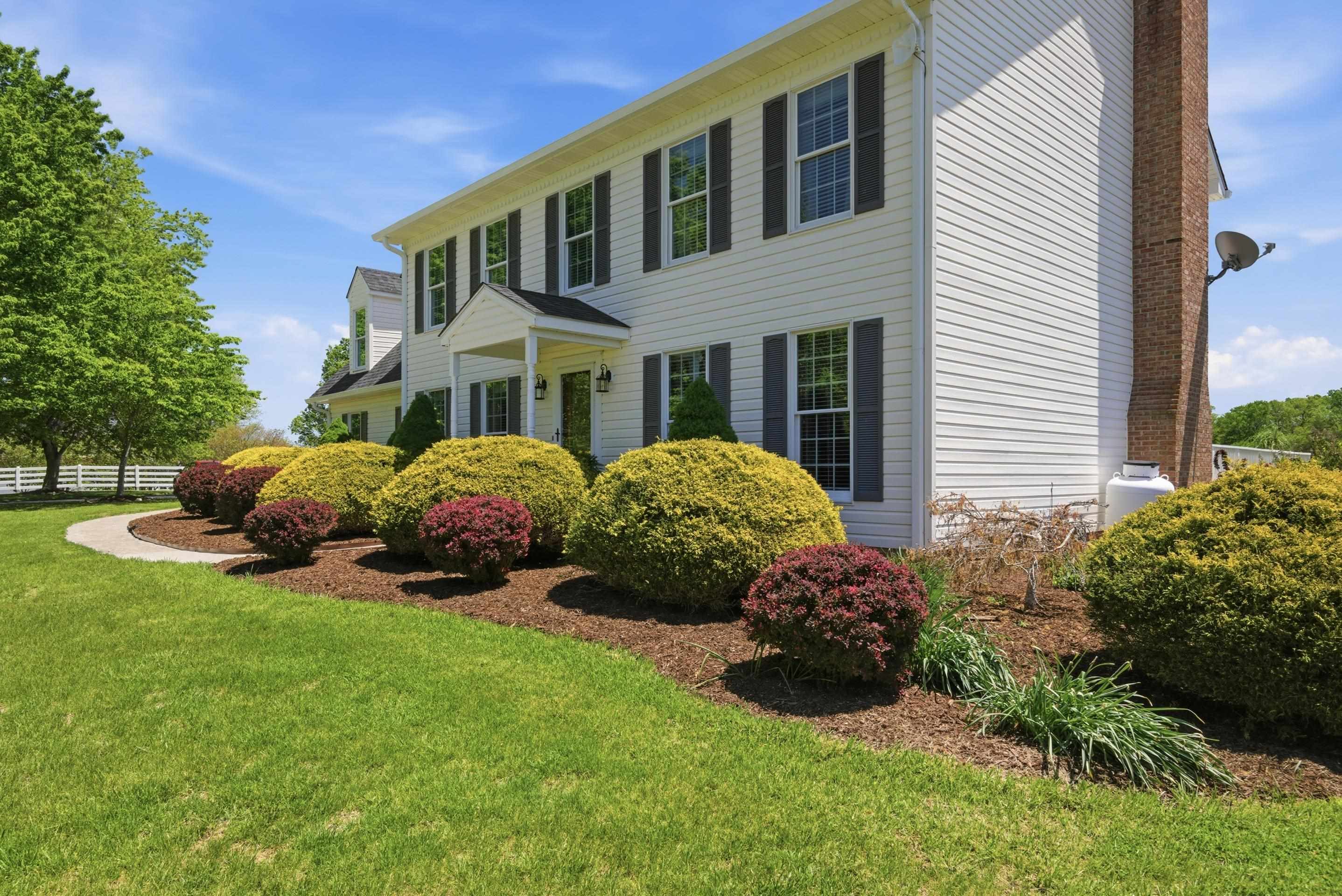 1305 Red Hawk Run Christiansburg VA 24073
