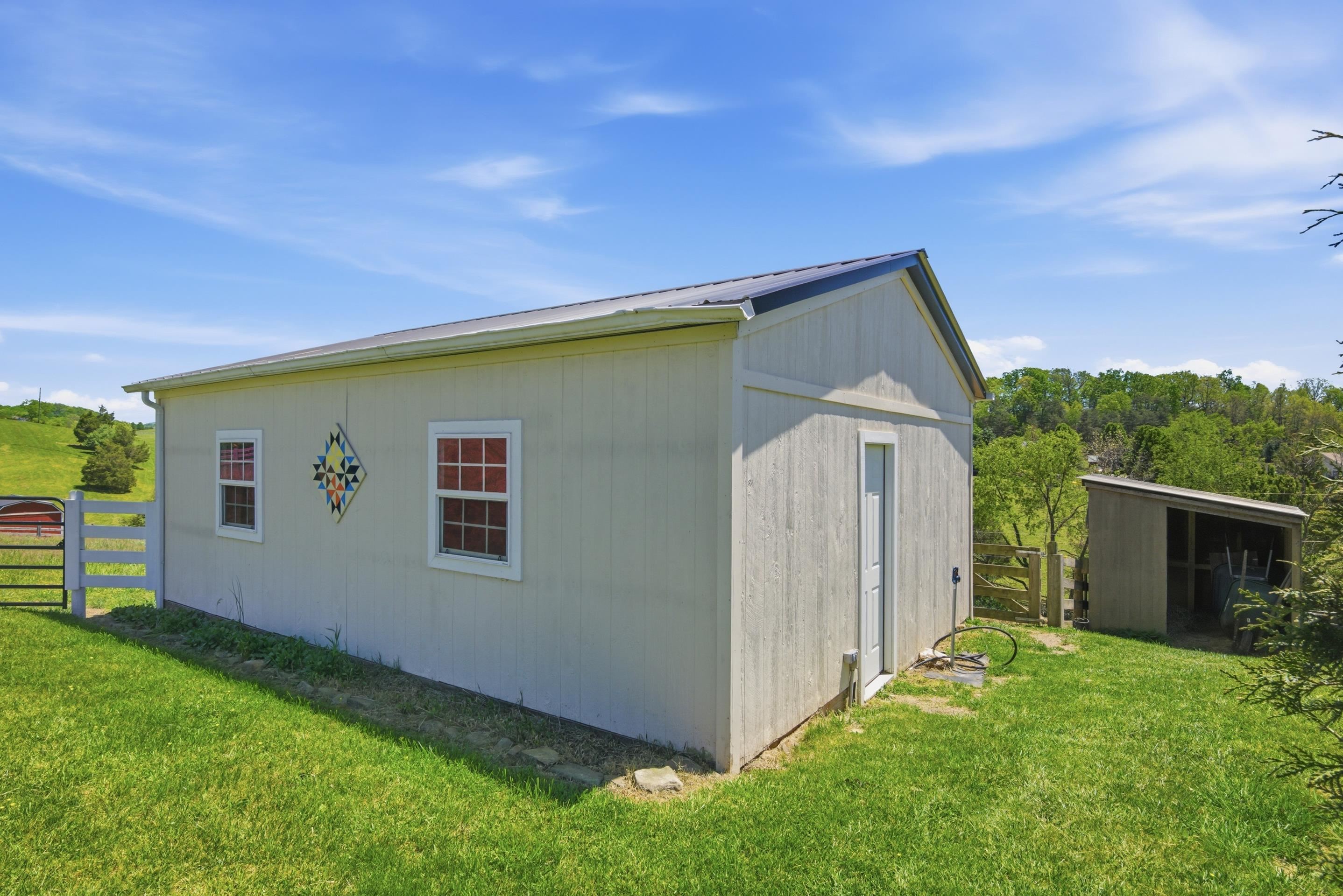 1305 Red Hawk Run Christiansburg VA 24073