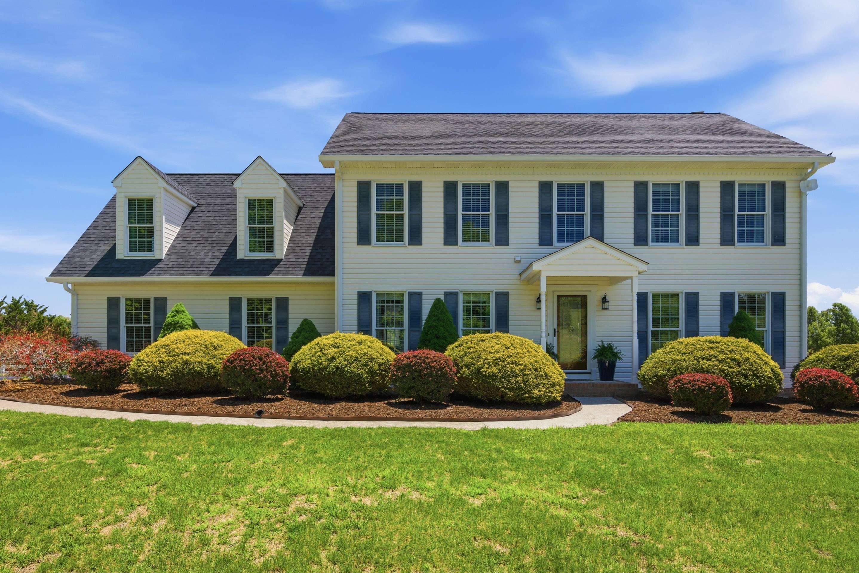 1305 Red Hawk Run Christiansburg VA 24073