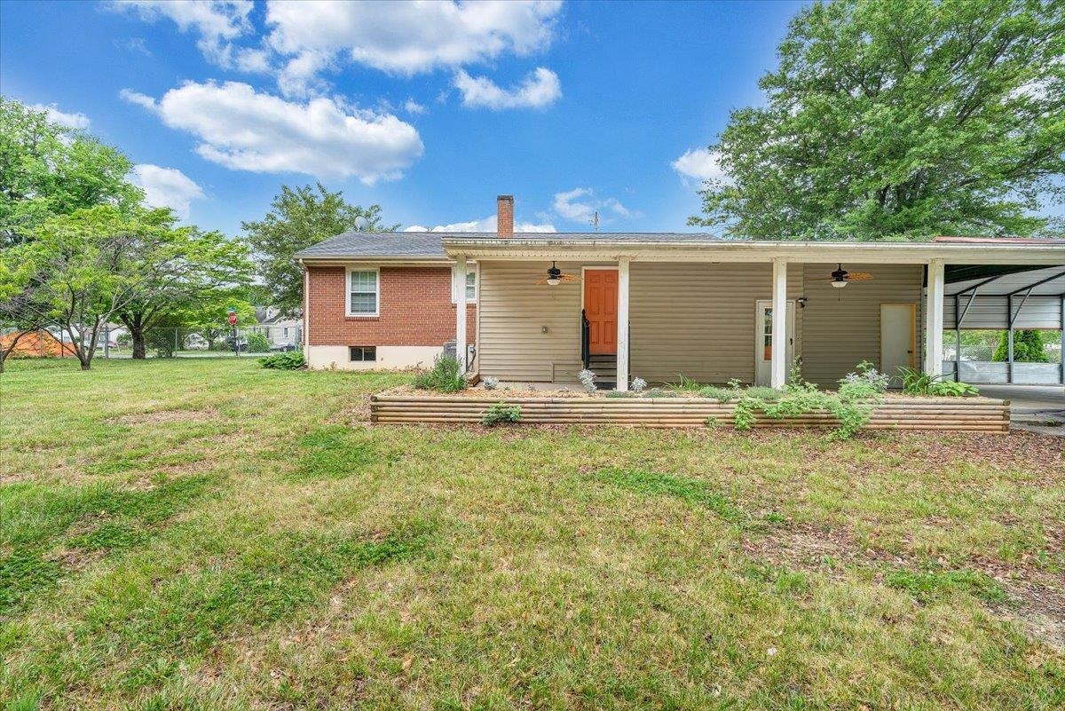 5001 Hildebrand Road NW Roanoke VA 24012