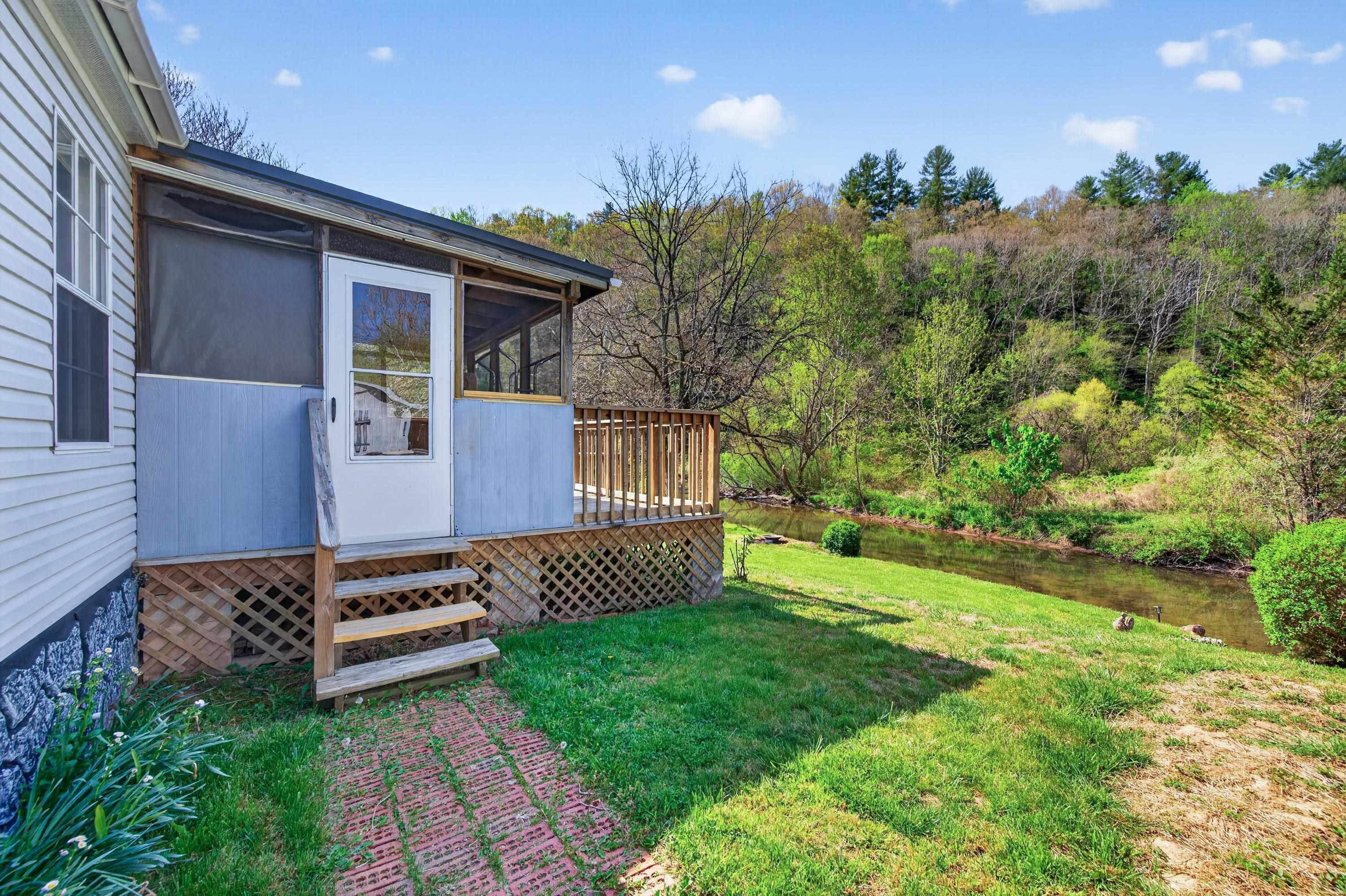 230 Cherry Lane Bastian VA 24314