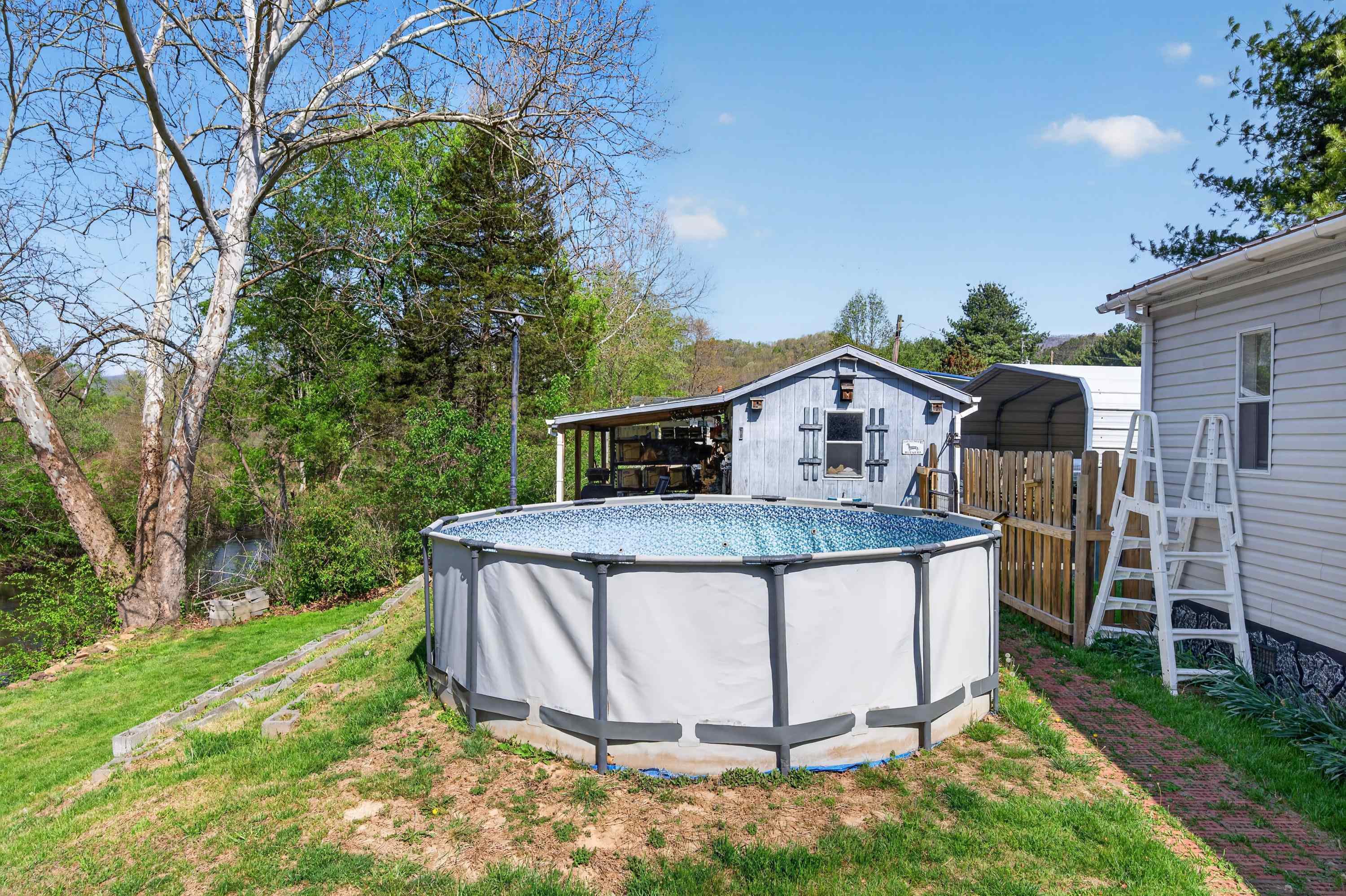 230 Cherry Lane Bastian VA 24314