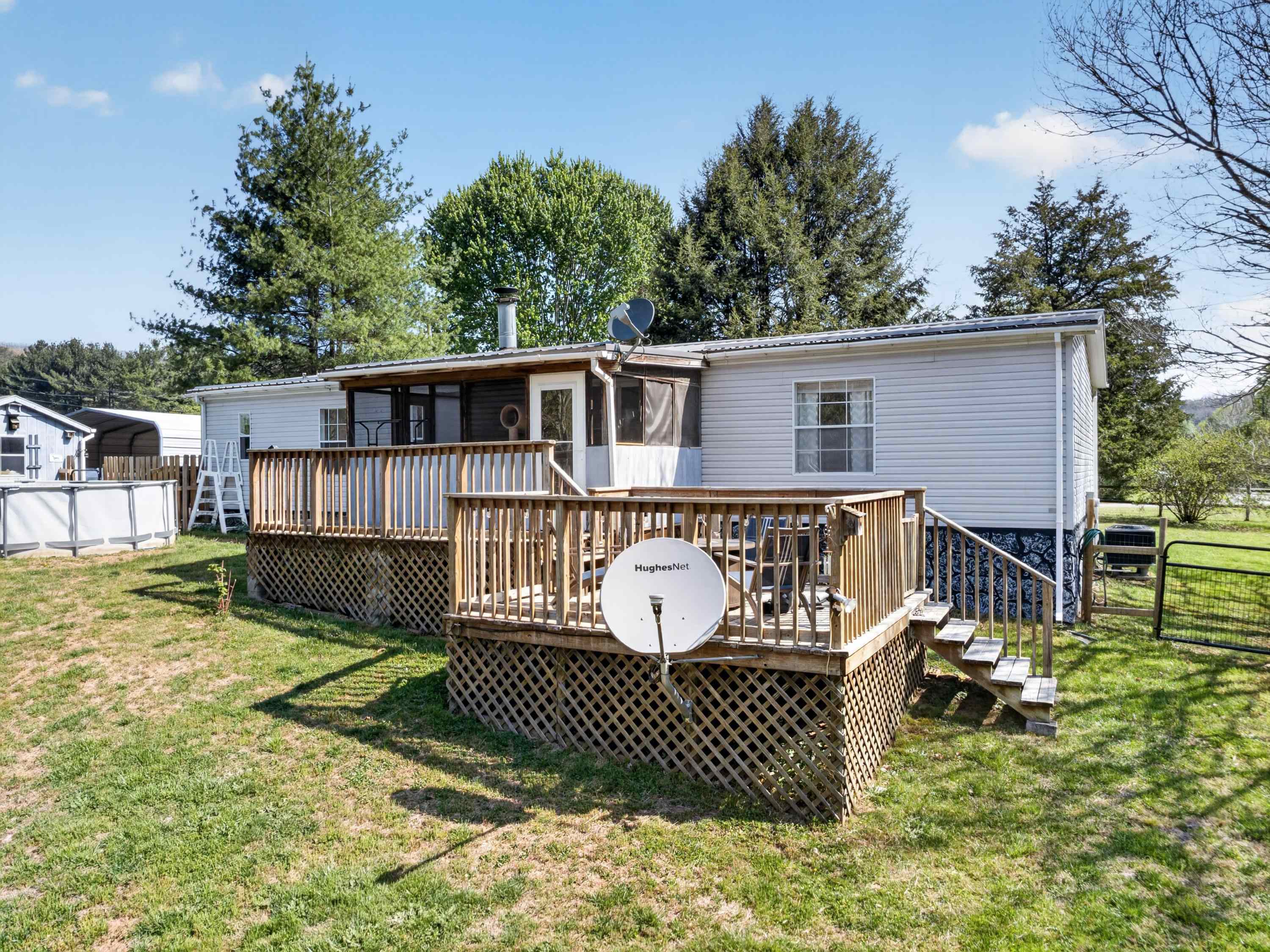 230 Cherry Lane Bastian VA 24314