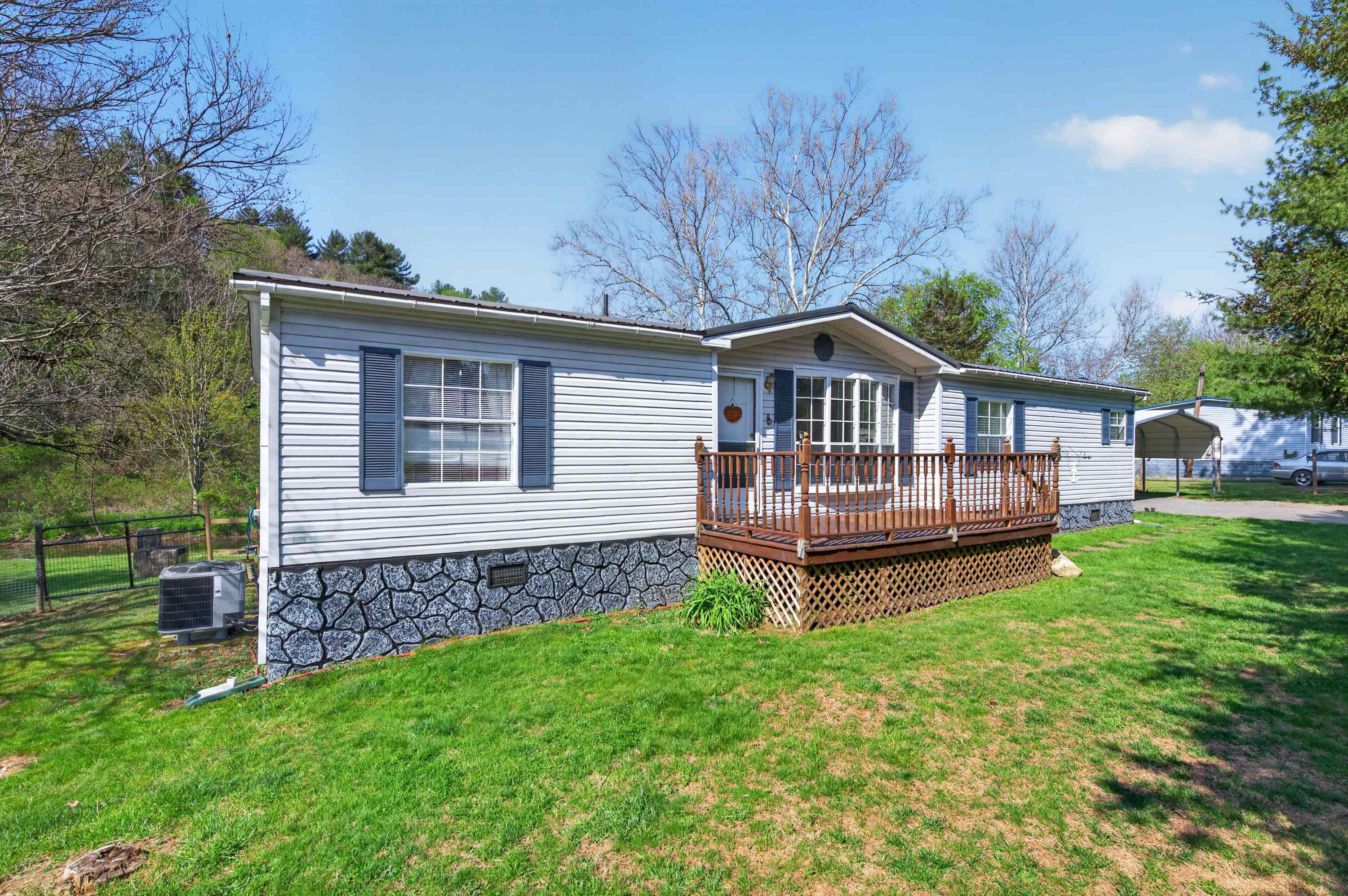 230 Cherry Lane Bastian VA 24314