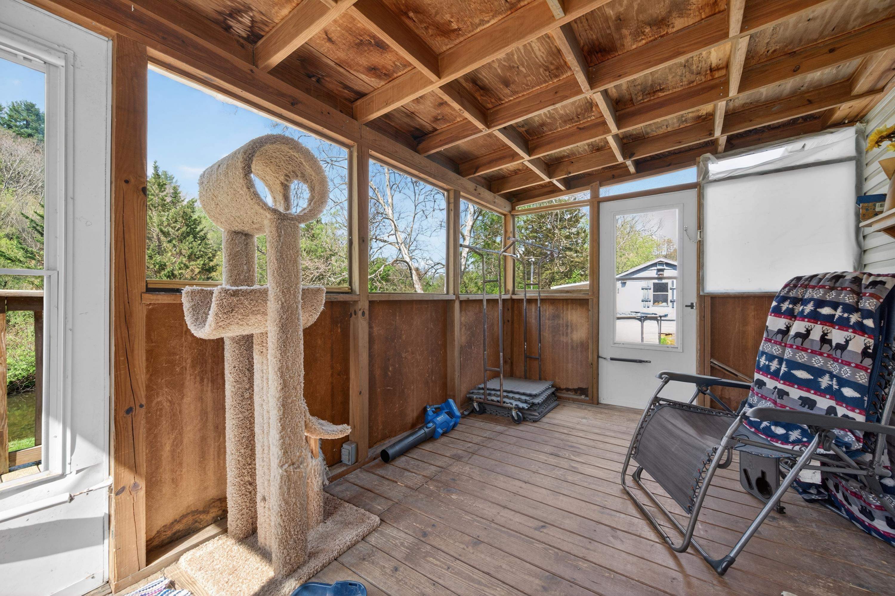 230 Cherry Lane Bastian VA 24314