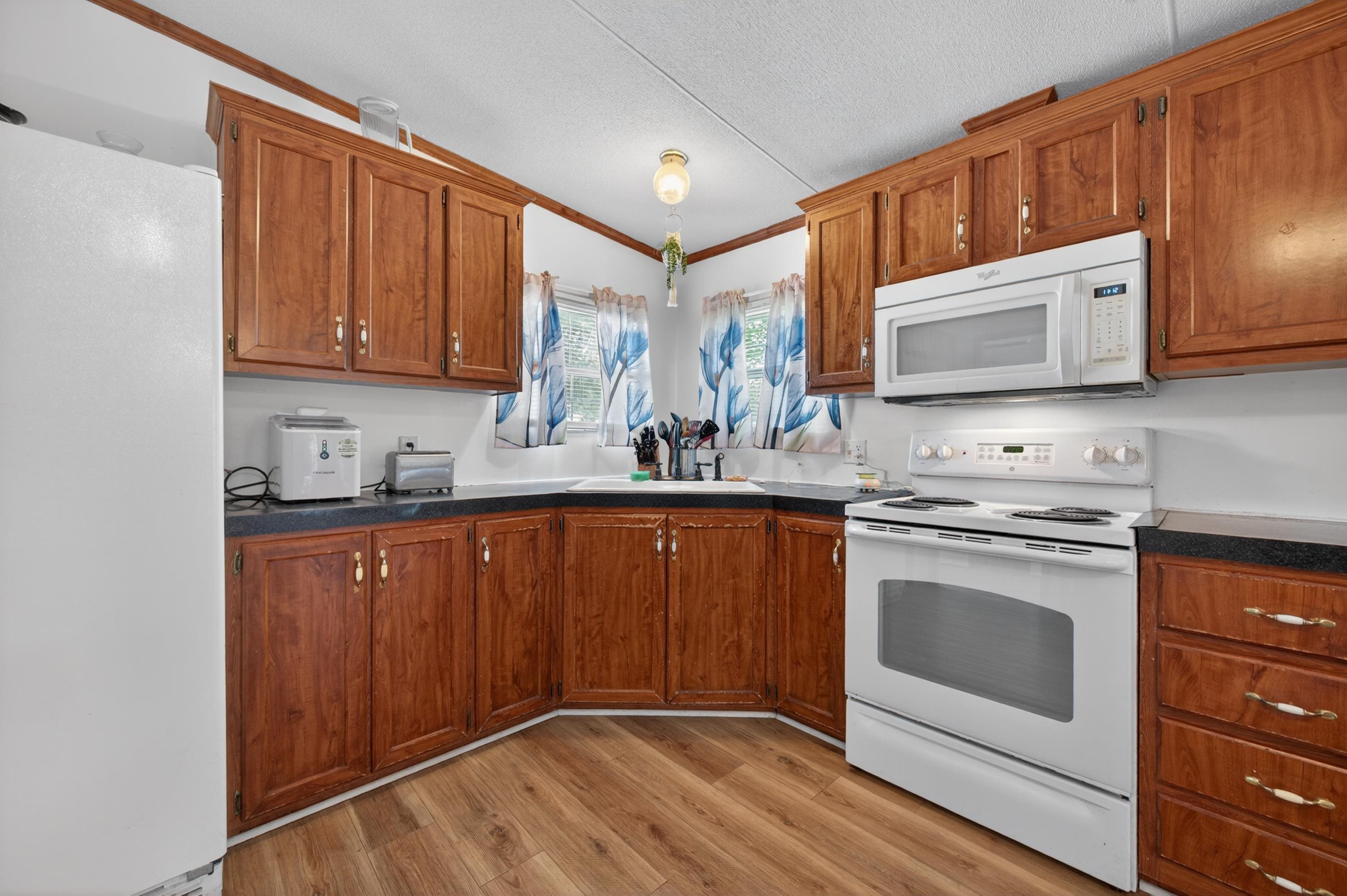 230 Cherry Lane Bastian VA 24314