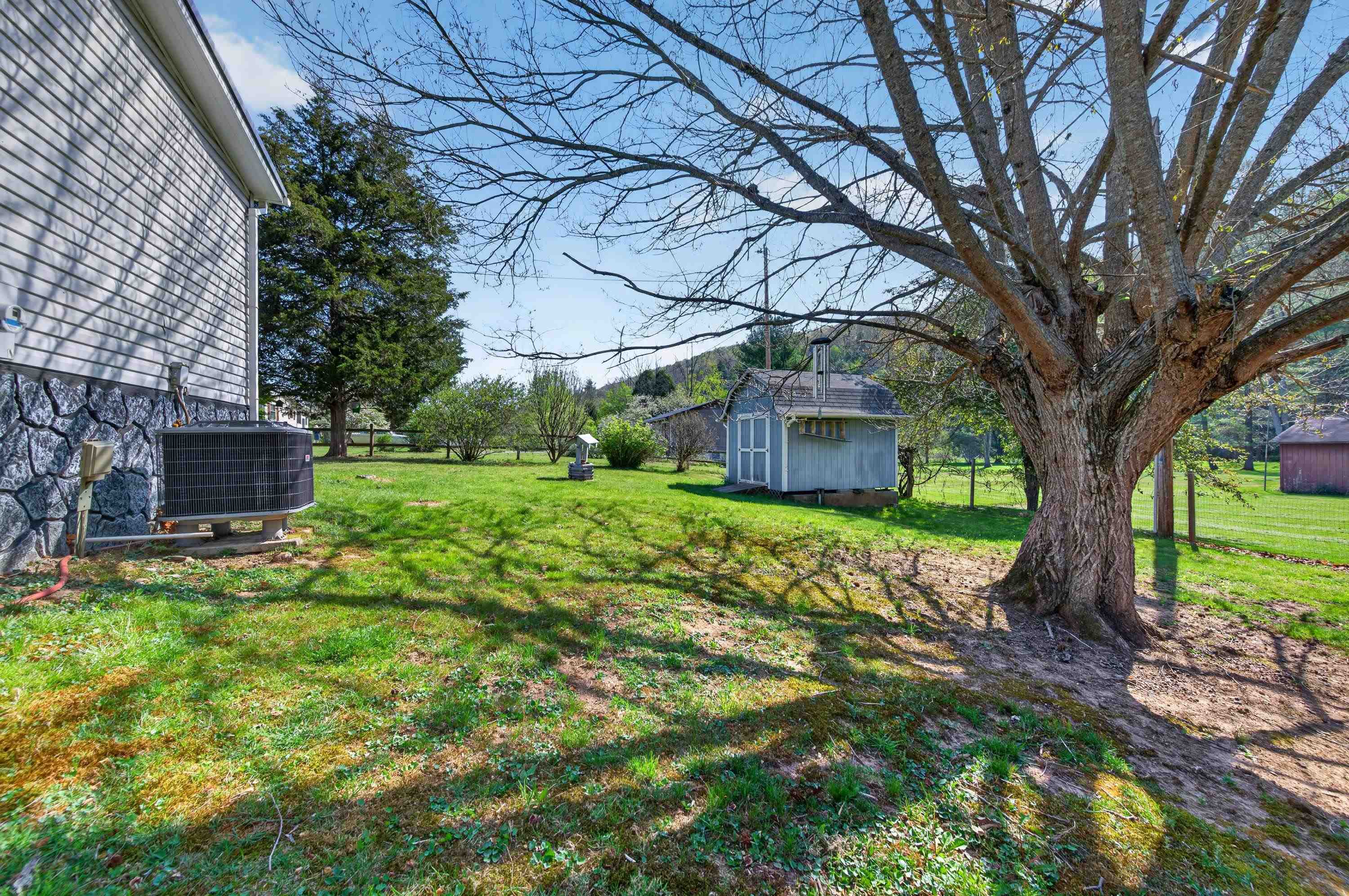 230 Cherry Lane Bastian VA 24314