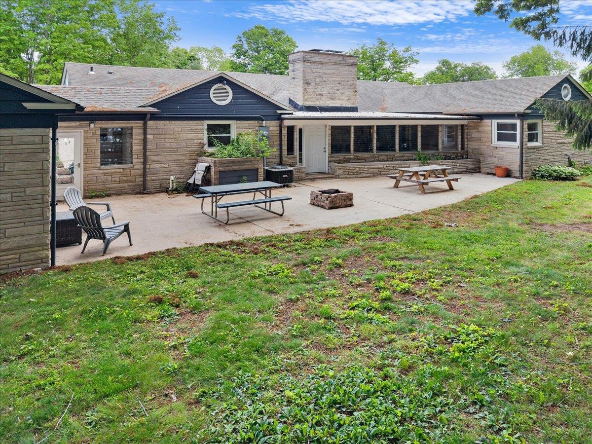 817 Hutcheson Drive Blacksburg VA 24060