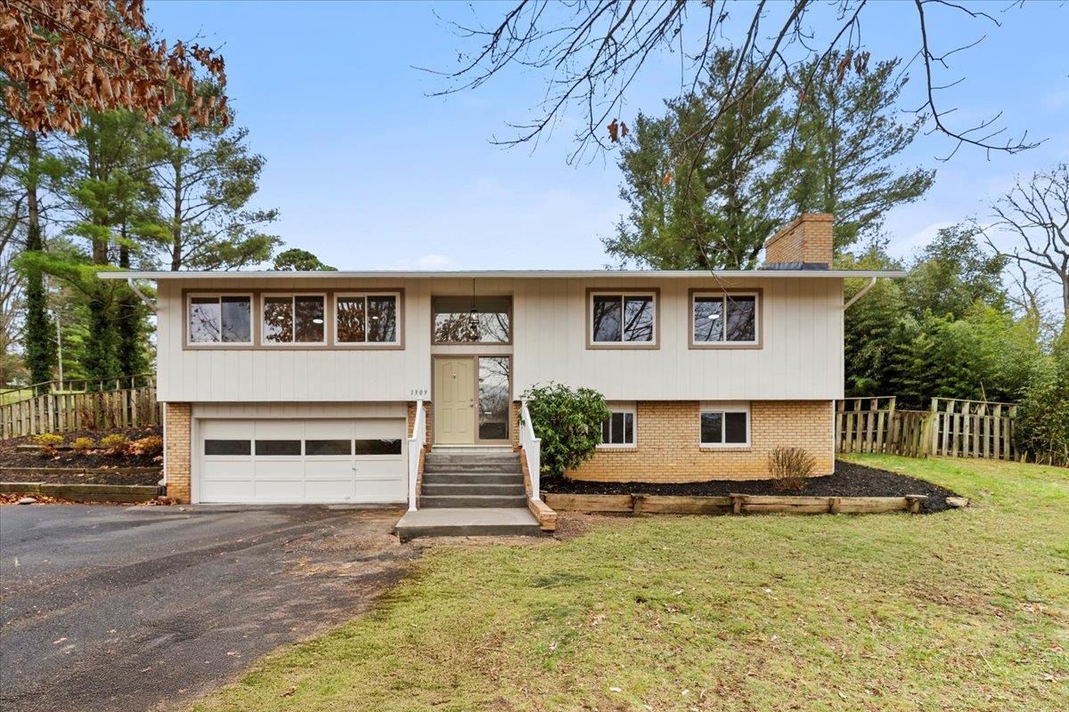1309 Greendale Drive Blacksburg VA 24060