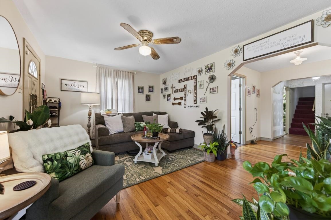 6810 Pulaski Avenue Fairlawn VA 24141